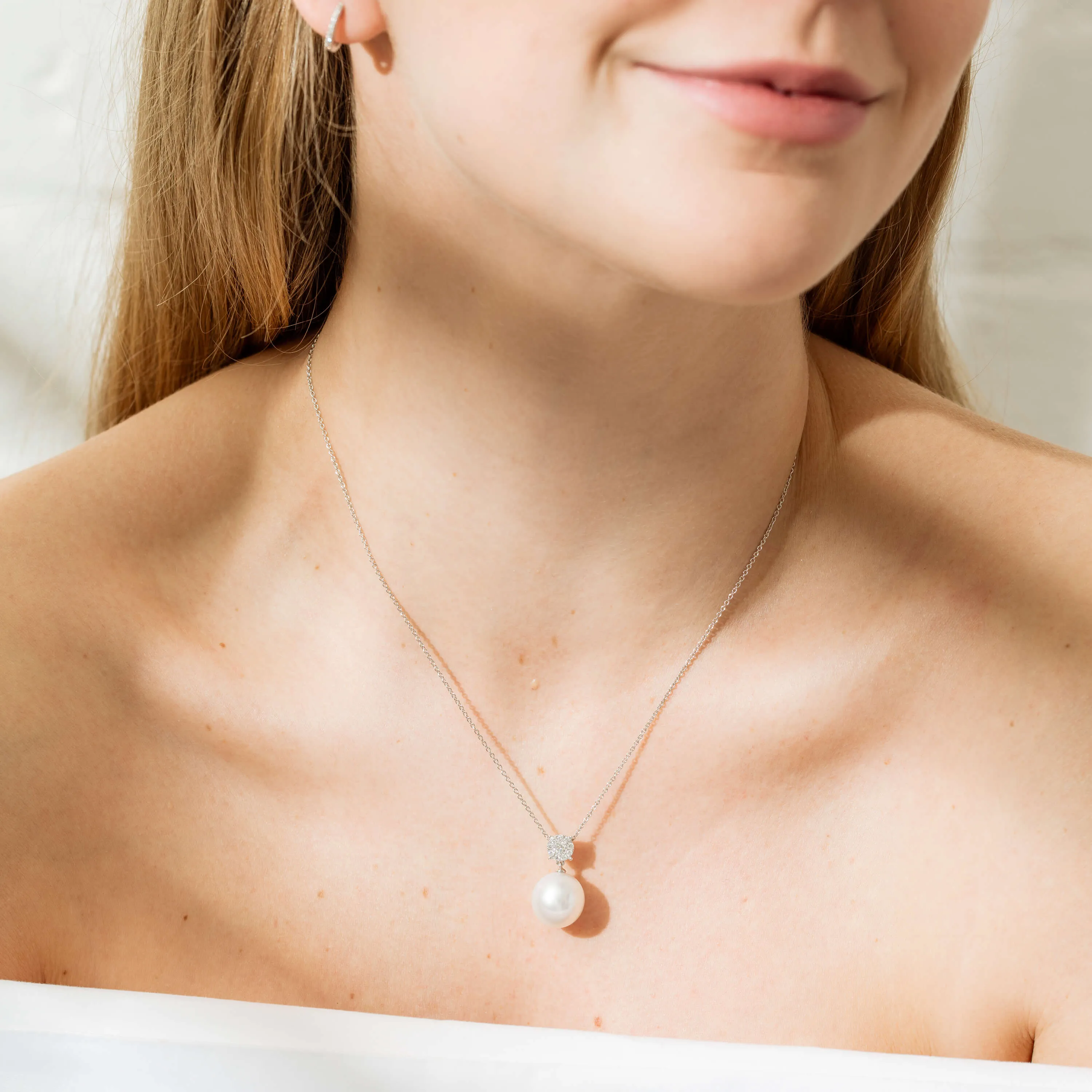 18ct White Gold 13.4mm South Sea Pearl & Diamond Galaxy Necklace