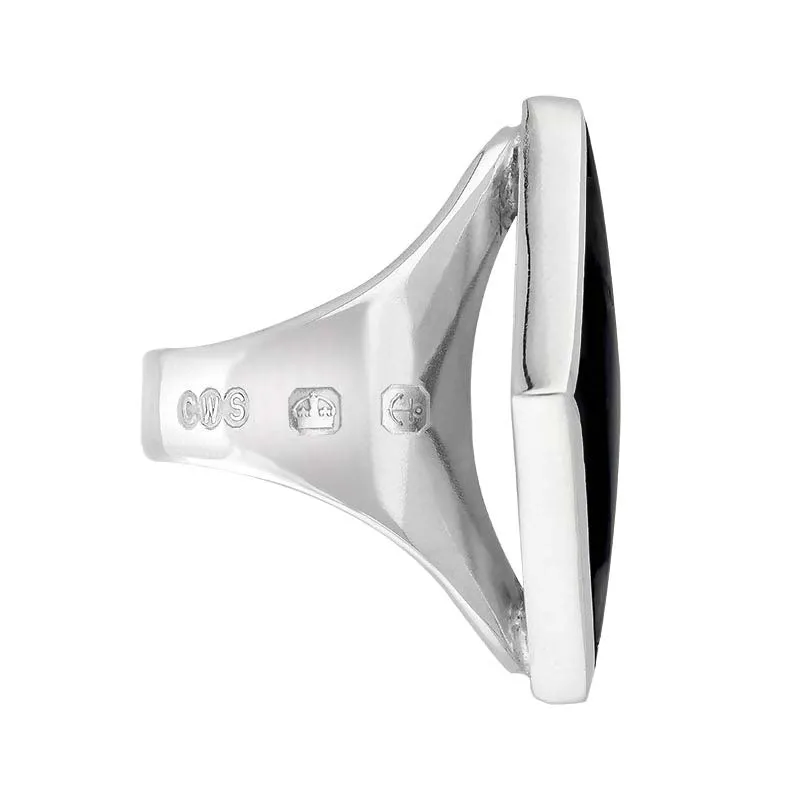 18ct White Gold Whitby Jet King's Coronation Hallmark Medium Rhombus Ring D