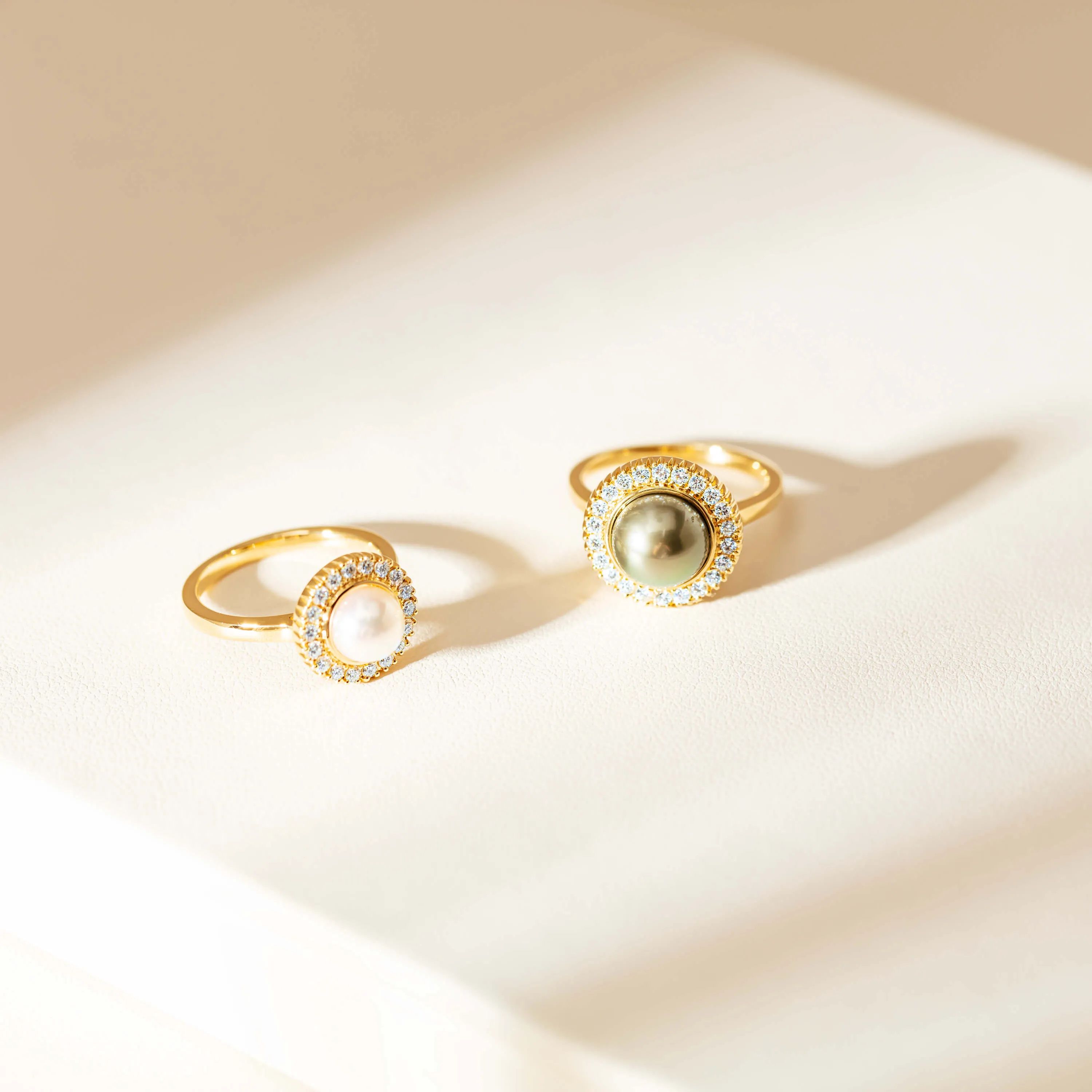 18ct Yellow Gold 7mm Akoya Pearl & Diamond Daisy Ring