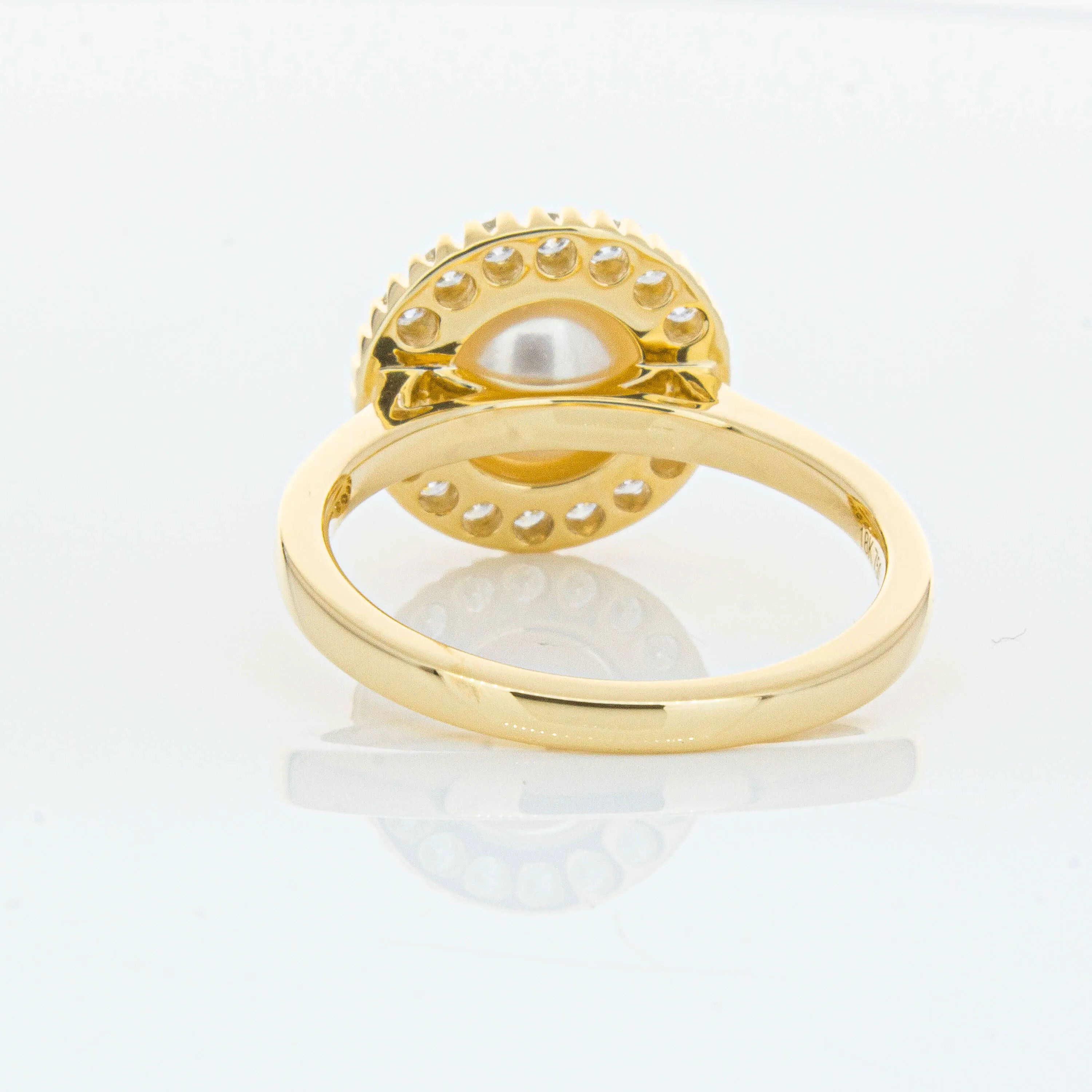 18ct Yellow Gold 7mm Akoya Pearl & Diamond Daisy Ring