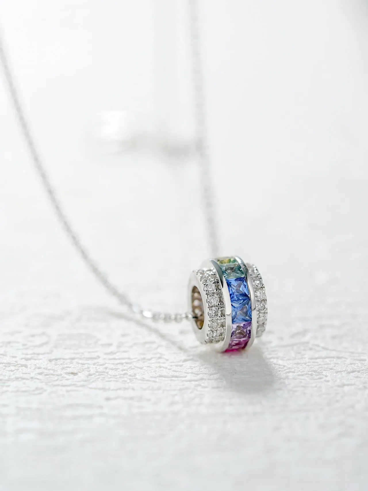 18k Gold Custom Baguette Wheel Necklace