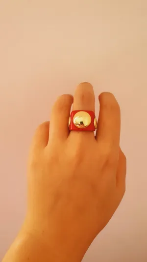 Adjustable Red Globe Ring in 925 Sterling Silver
