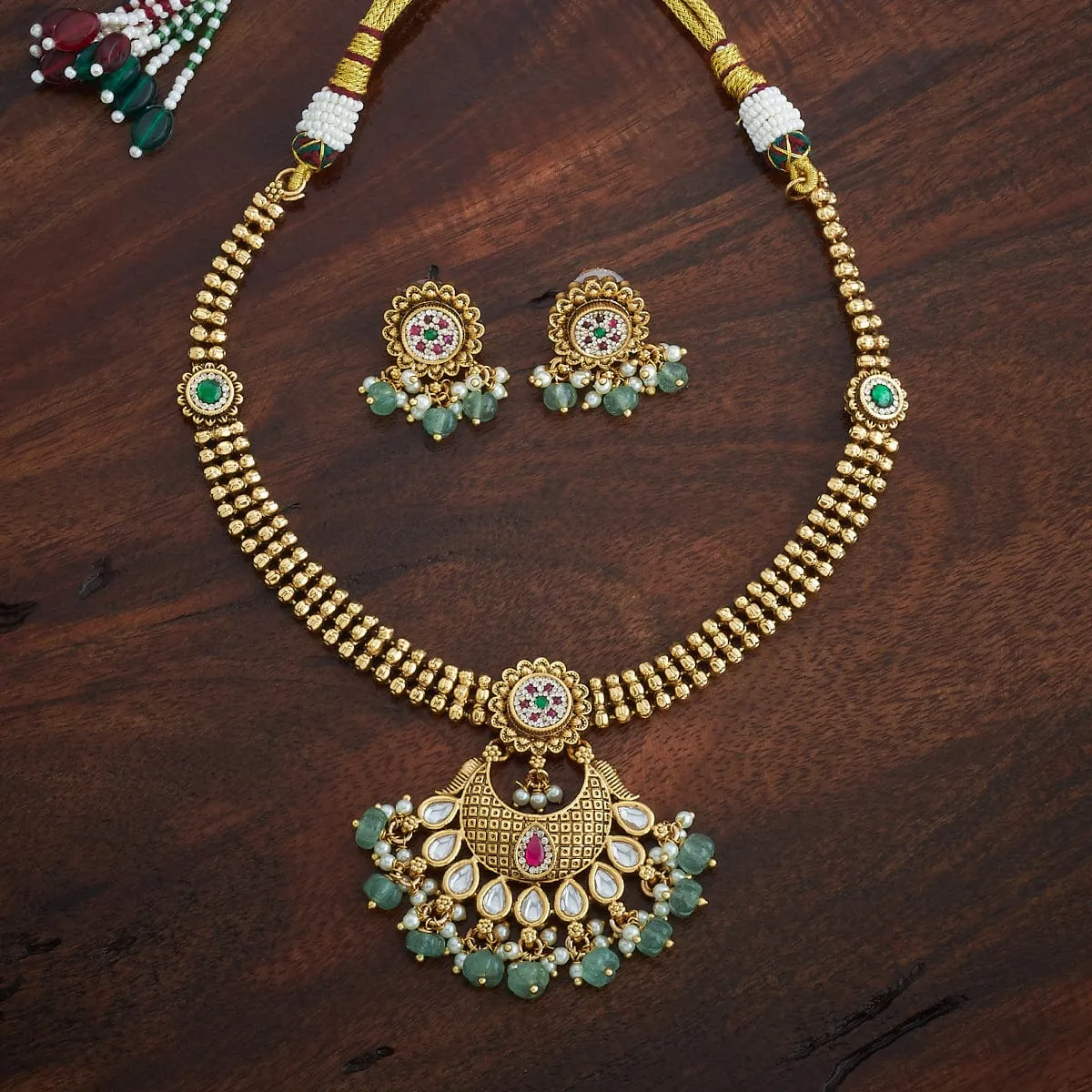 Antique Necklace 181040