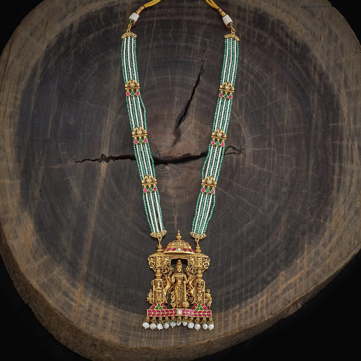 Antique Necklace 181070