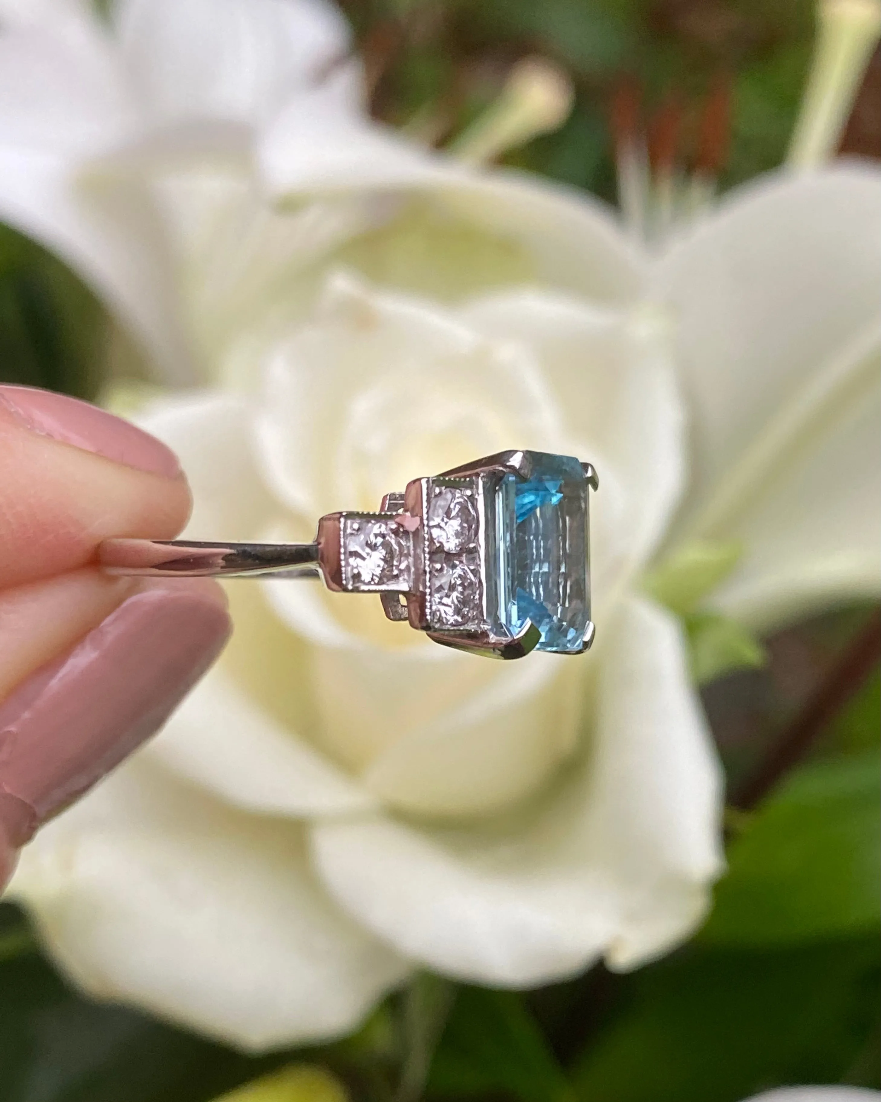 Aquamarine and Diamond Ring Platinum 0.55ct   1.75ct