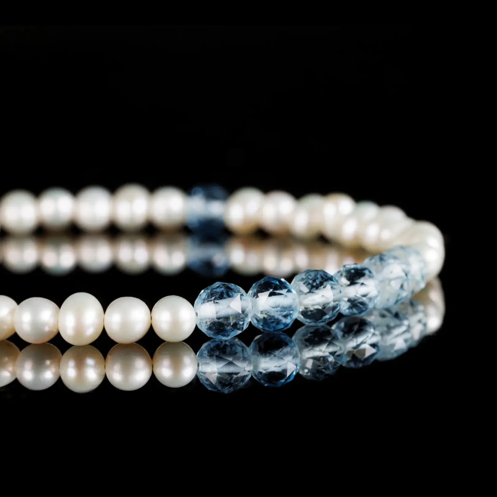 Aquamarine - Pearl Bracelet 7.5 carat (4-5.5mm)