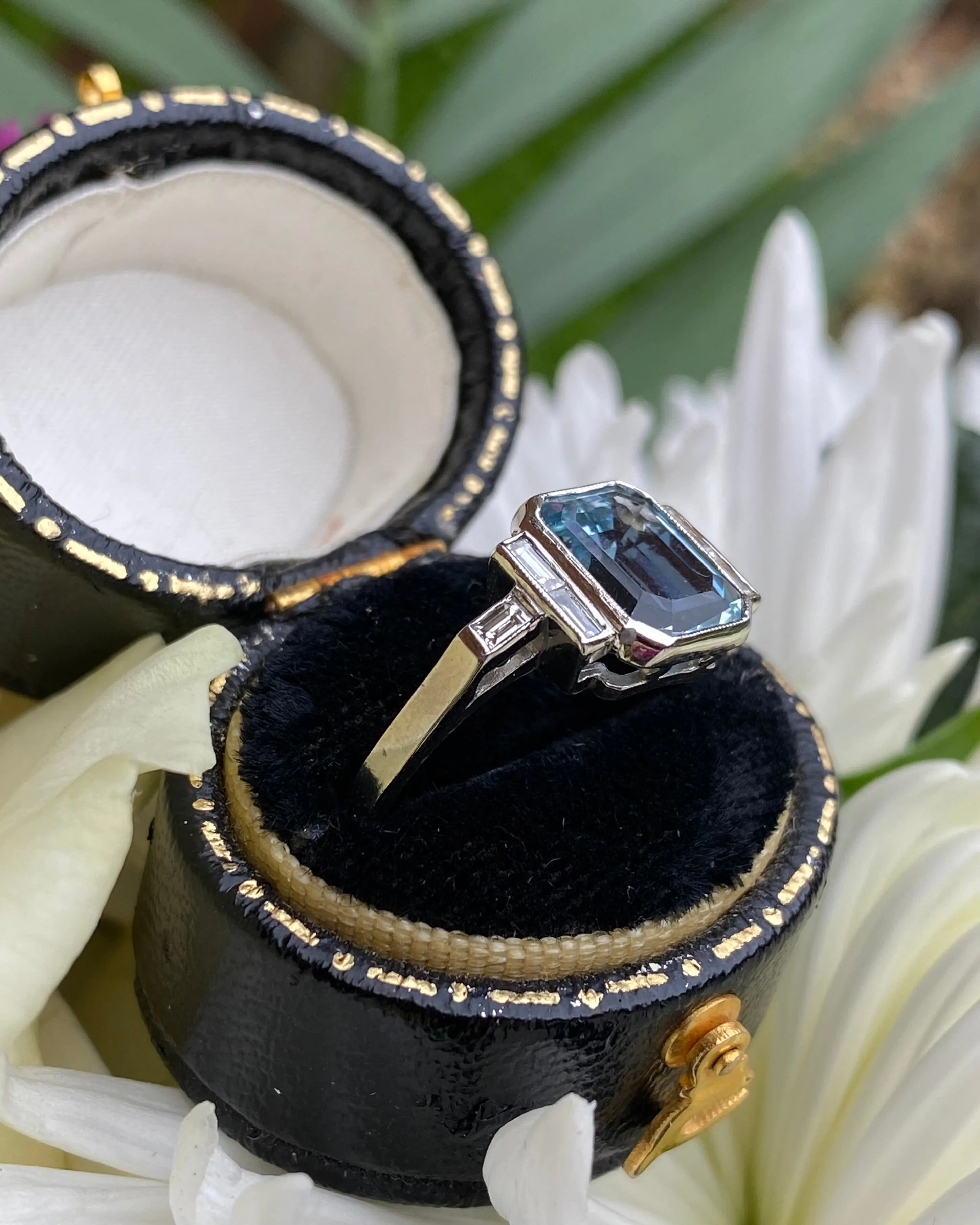 Art Deco Aquamarine and Diamond Platinum Ring 0.30ct   2.20ct