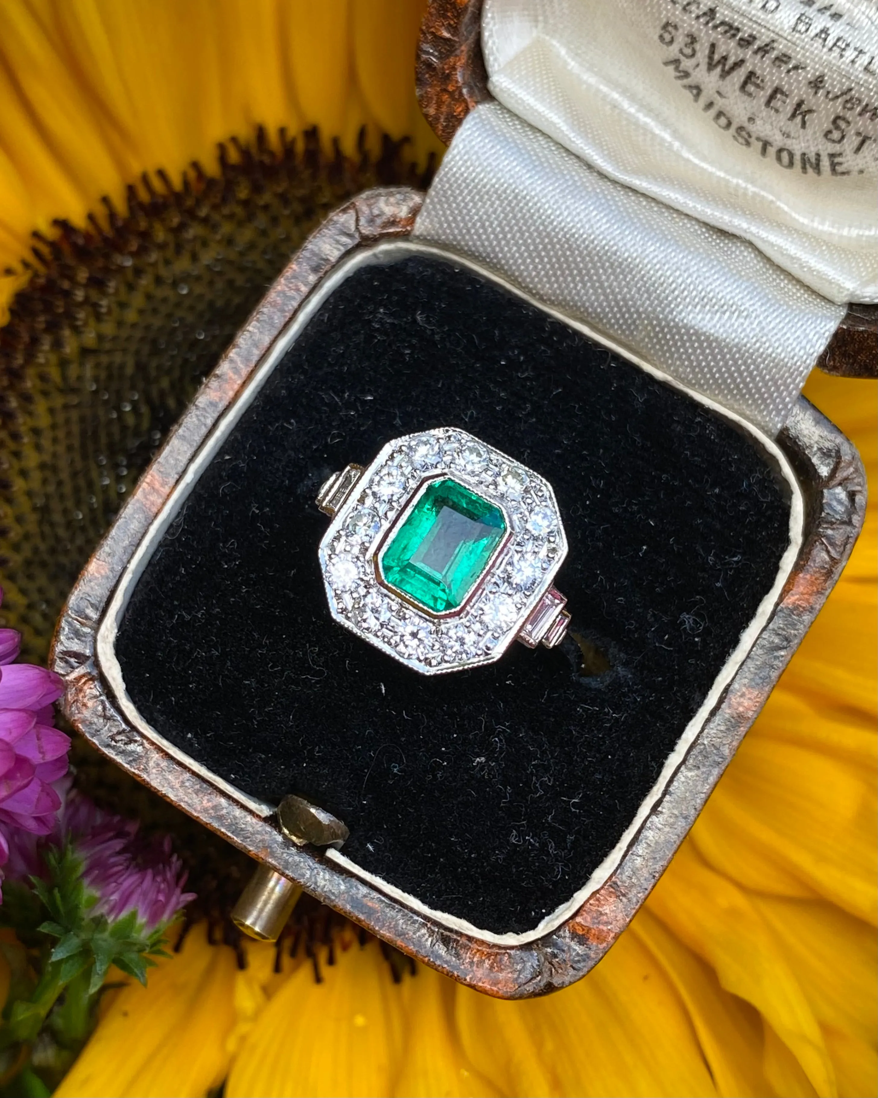 Art Deco Emerald and Diamond Cluster Platinum Ring 0.75ct   1.0ct