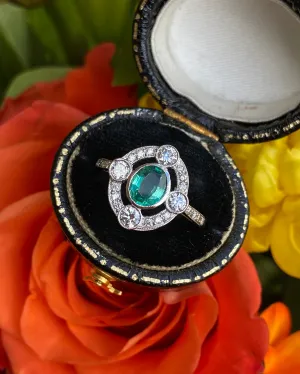 Art Deco Emerald and Diamond Platinum Ring 0.55ct   0.80ct