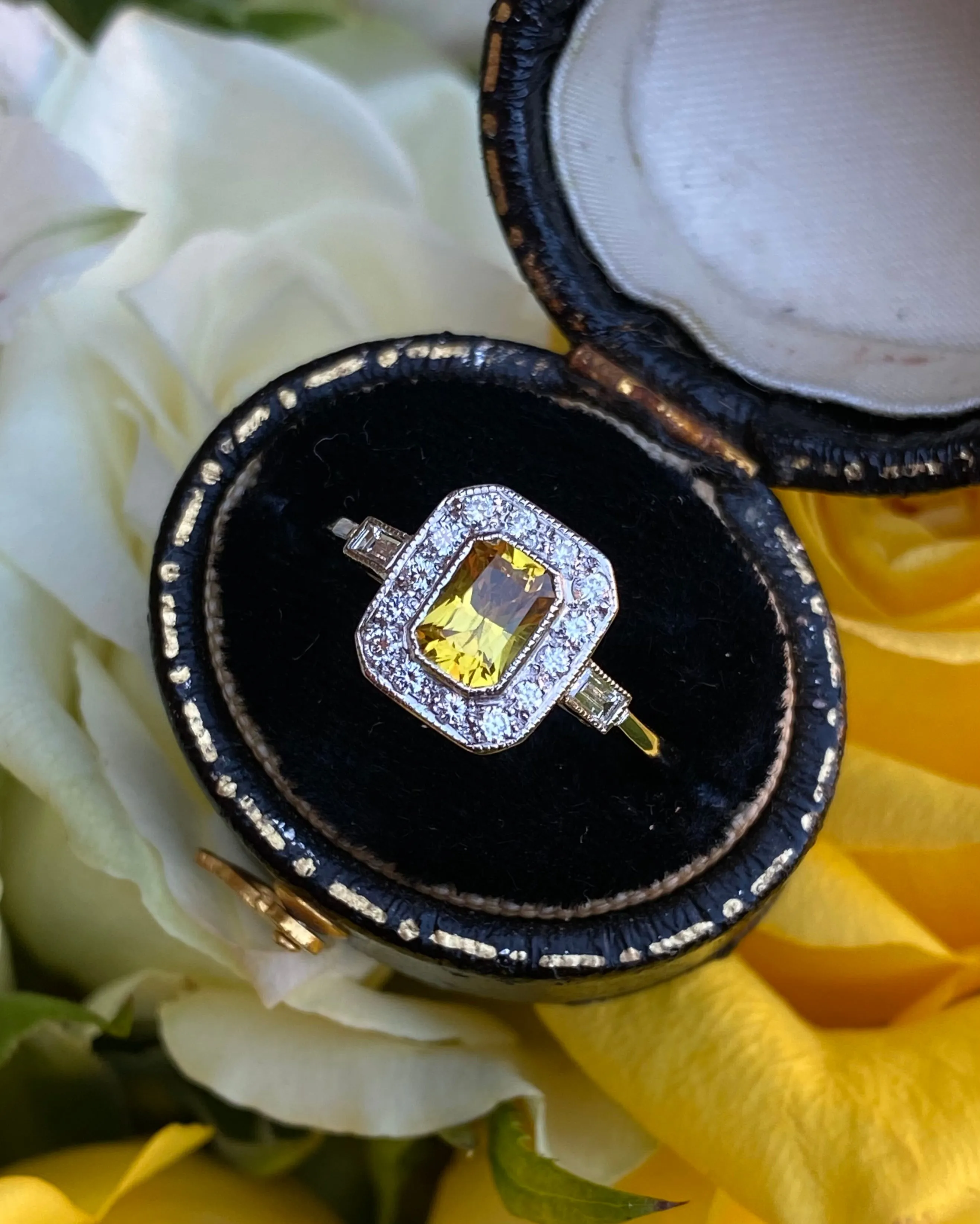 Art Deco Yellow Sapphire & Diamond Cluster Ring Platinum 0.25ct   0.75ct