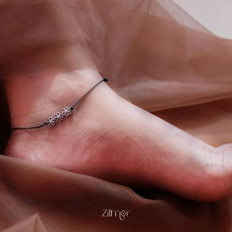 Aster Flower Charm Anklet