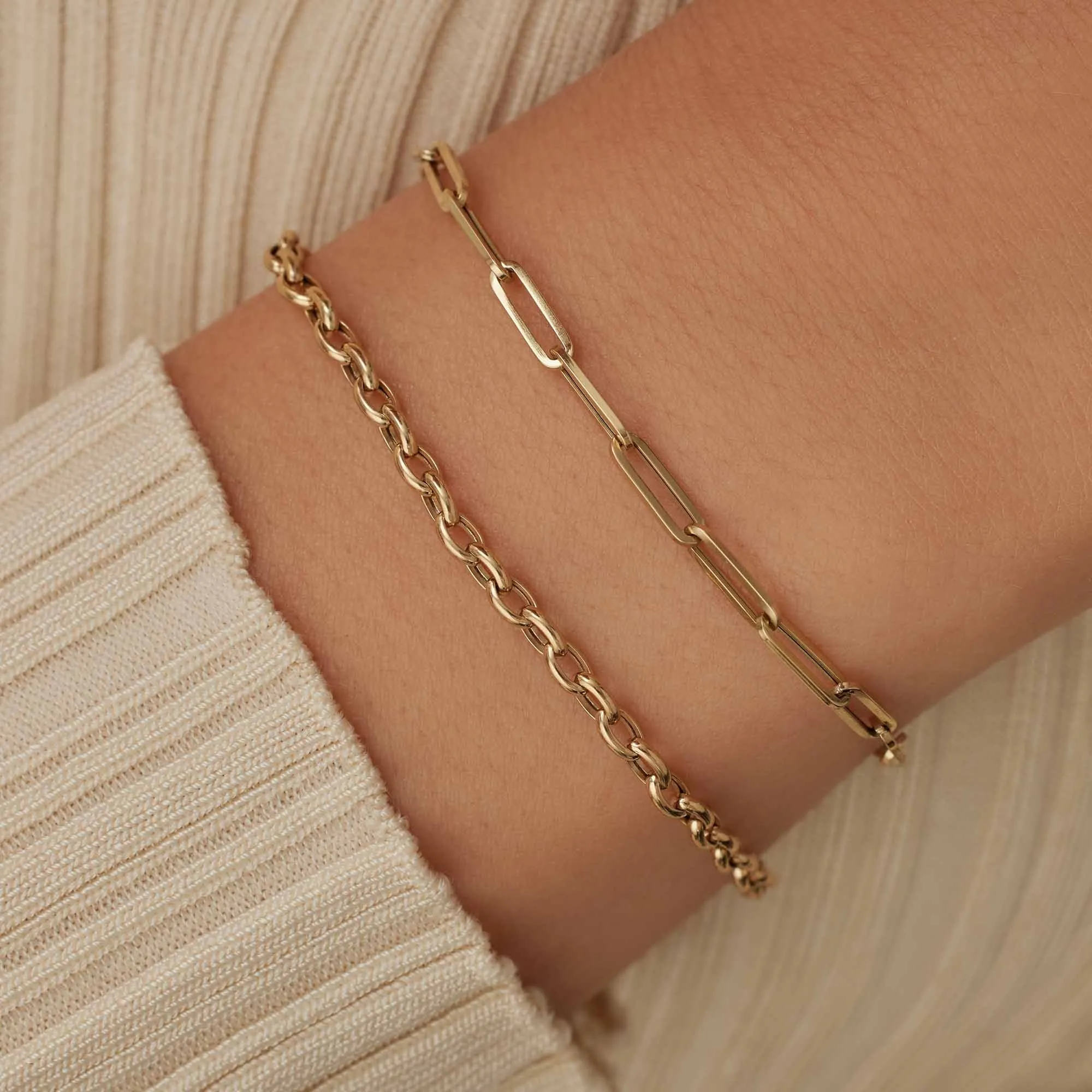 Cadeau d'Isabel 14 karat gold link necklace and link bracelet gift set
