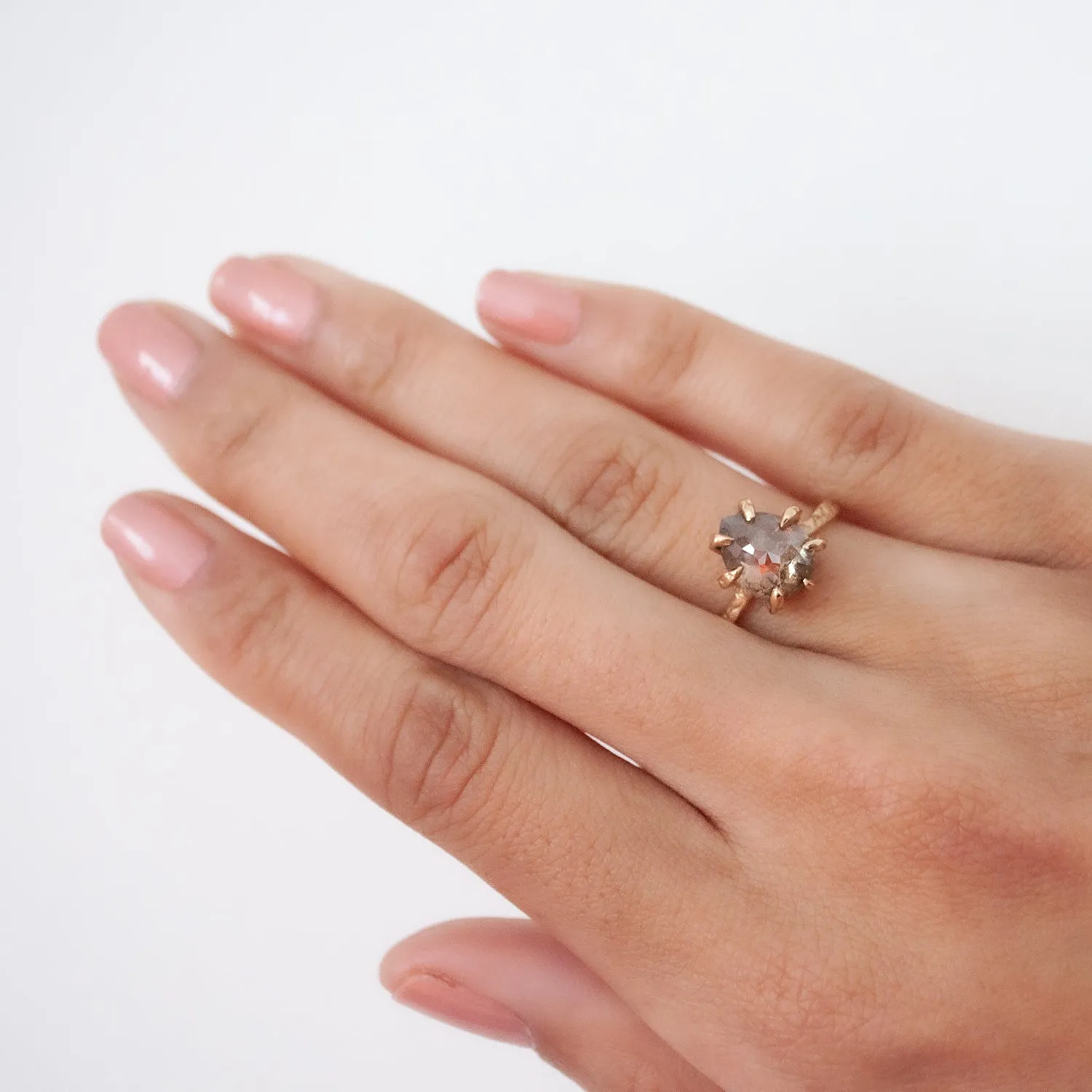 Champagne Diamond Stingray Claw Ring