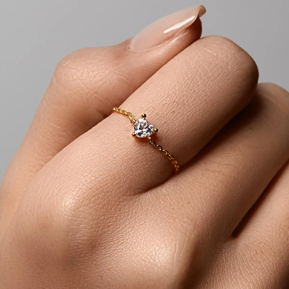 Dainty Heart Chain Ring