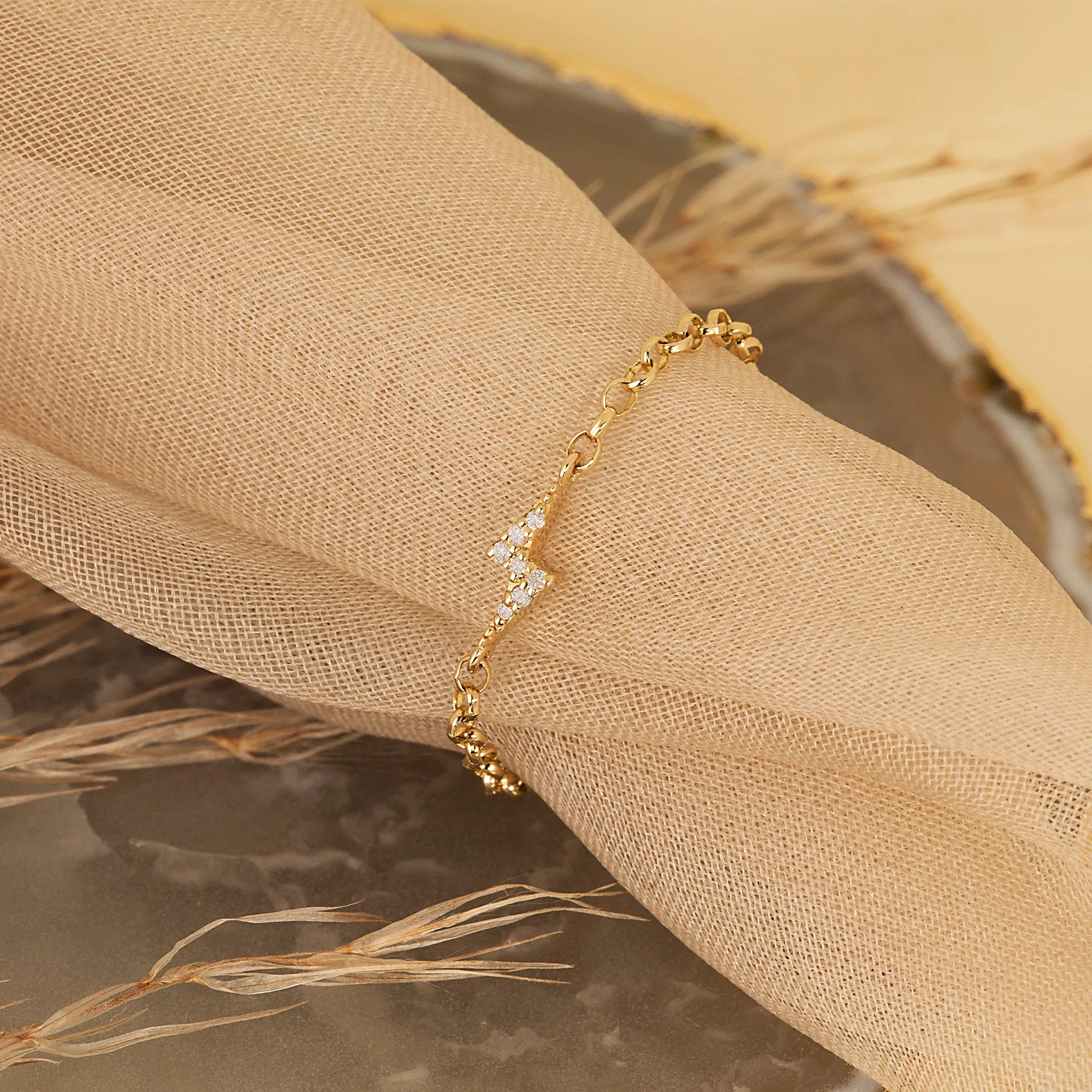 Diamond Lightning Bolt Chain Ring, Electra