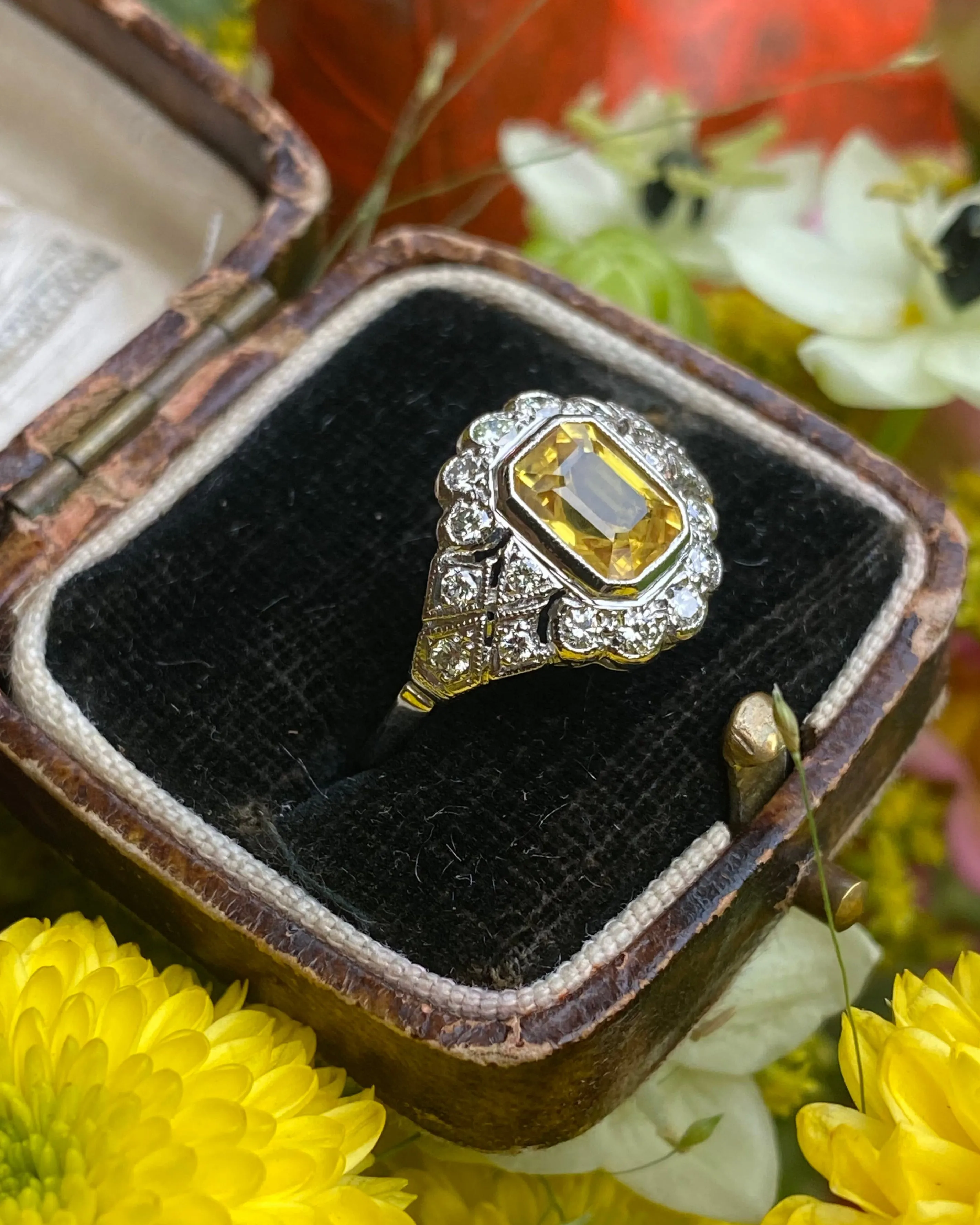 Edwardian Style Yellow Sapphire and Diamond Cluster Ring Platinum 0.50ct   1.55ct