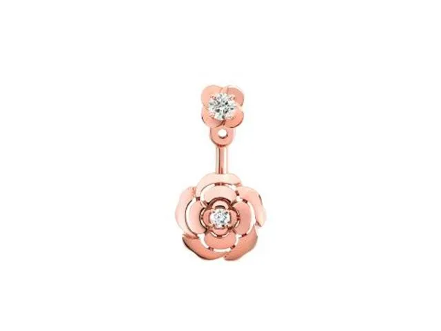 Extrait de Cam??lia single earring