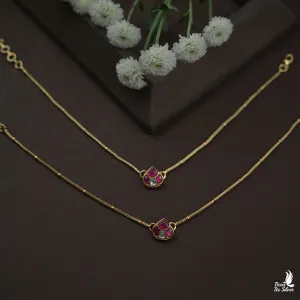 Gold Pleated Kundan Anklet - 8407