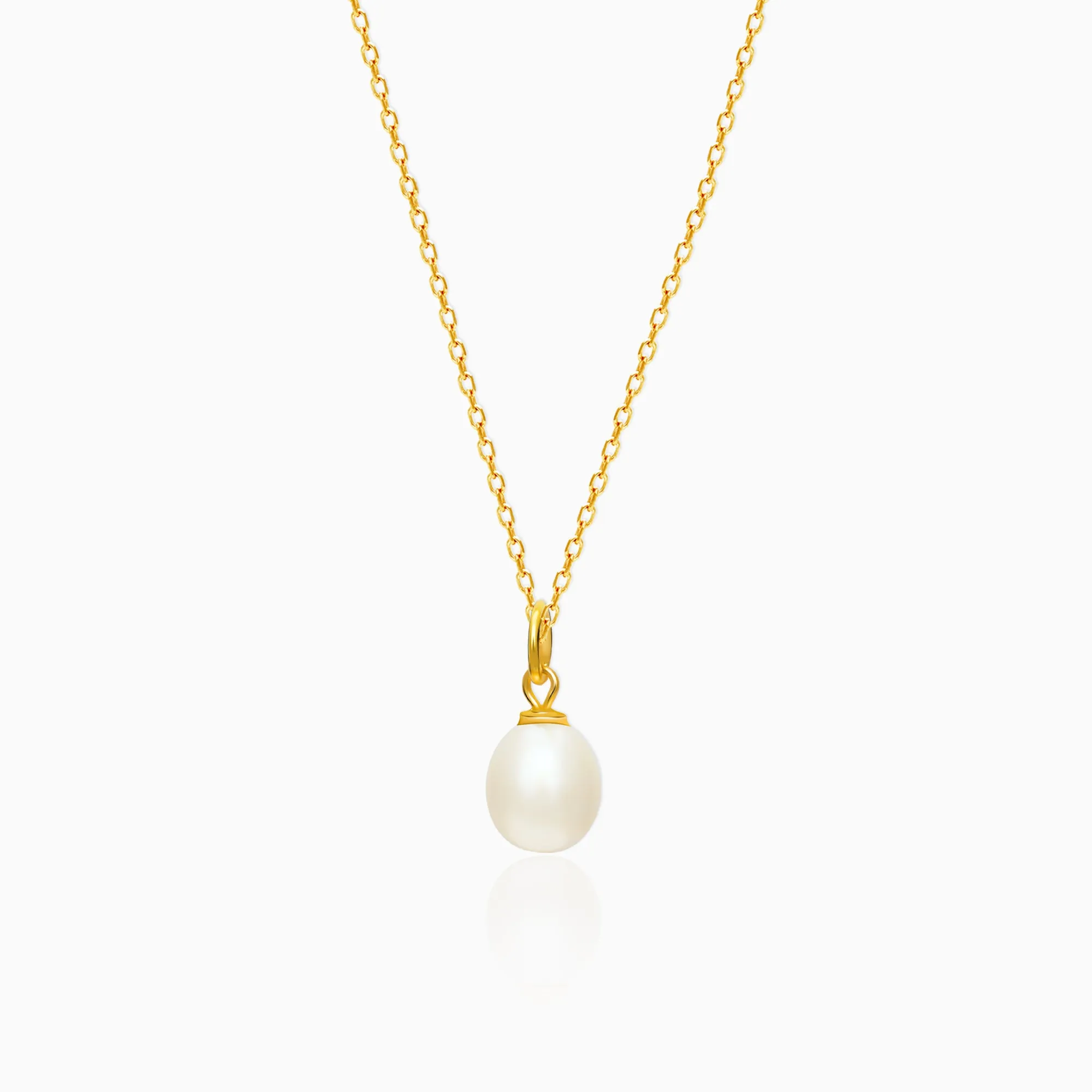 Golden Minimal Pearl Pendant with Link Chain