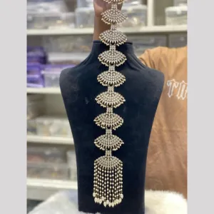 Hira Collections Gold Plated Kundan Stone And Pearls Hair Choti