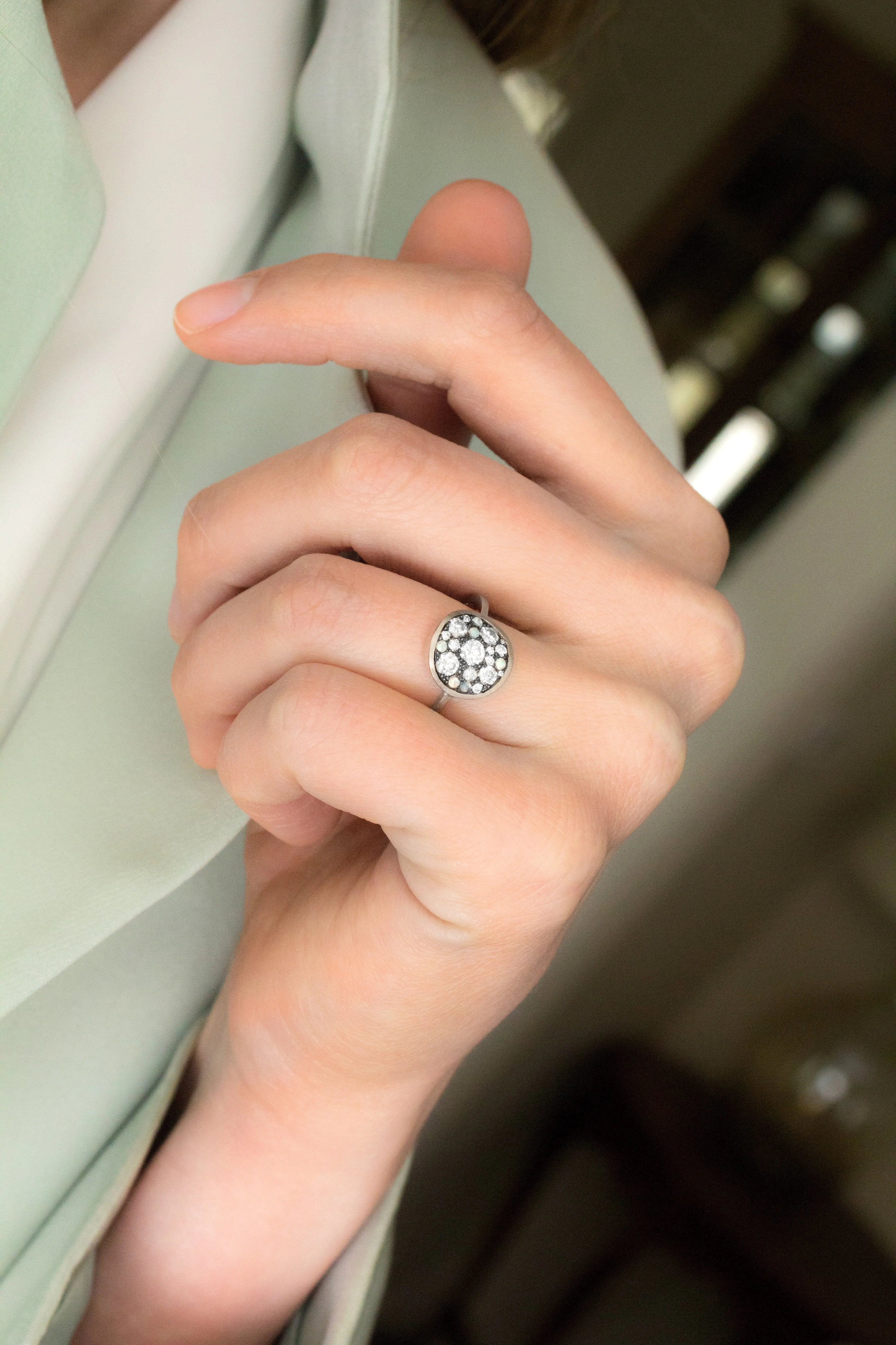 Joke Quick Diamond Blue Moonstone Starstruck Ring
