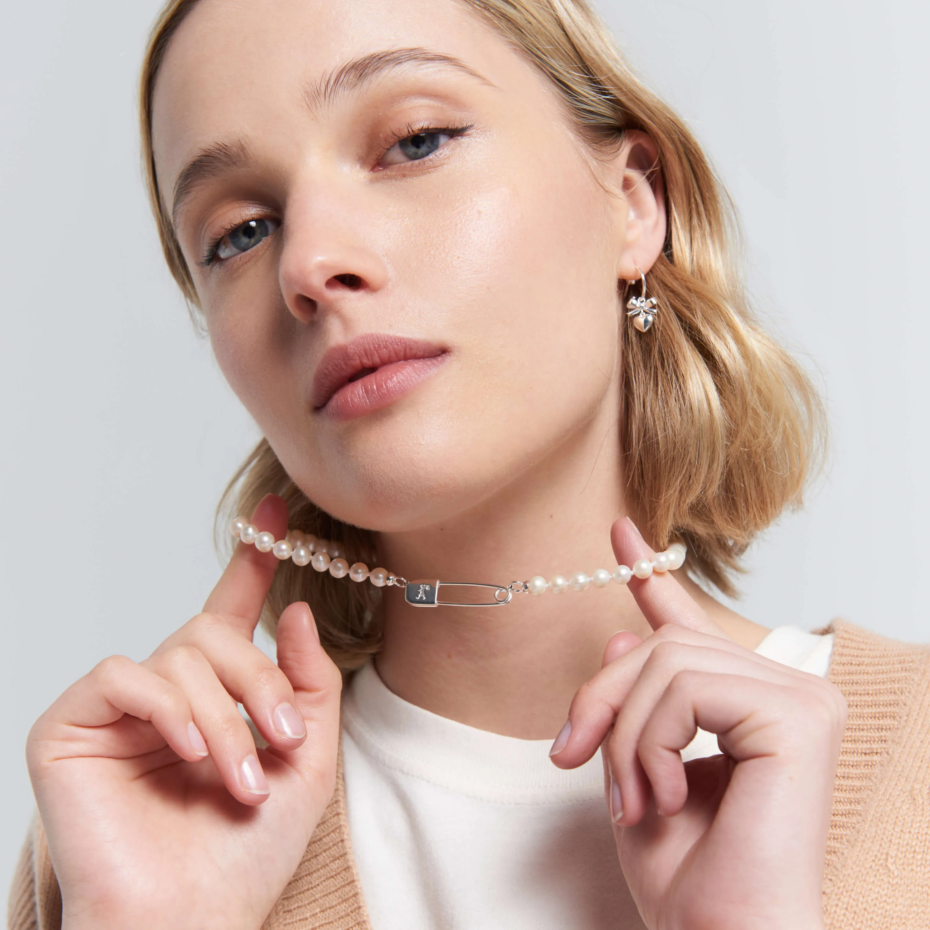 Karen Walker Runaway Safety Pin & Pearl Necklace - Sterling Silver