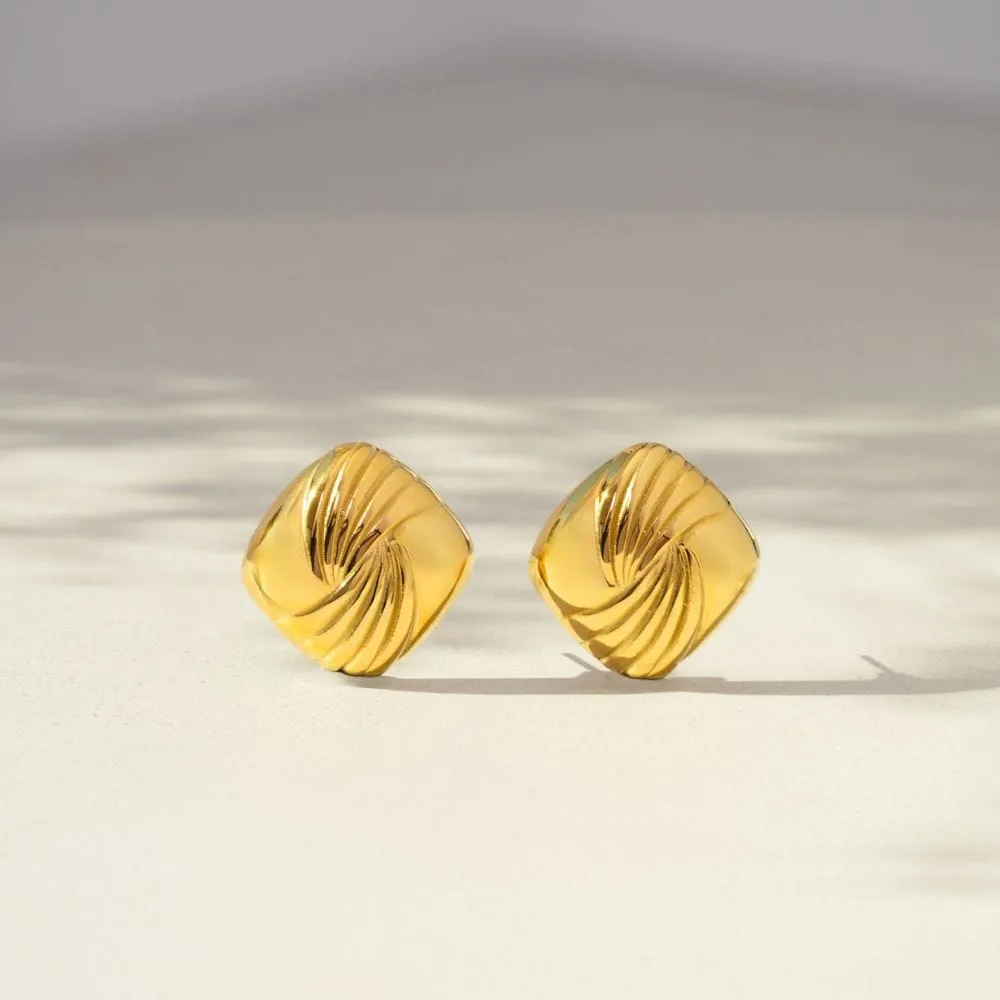 Kinsley Stud Earrings
