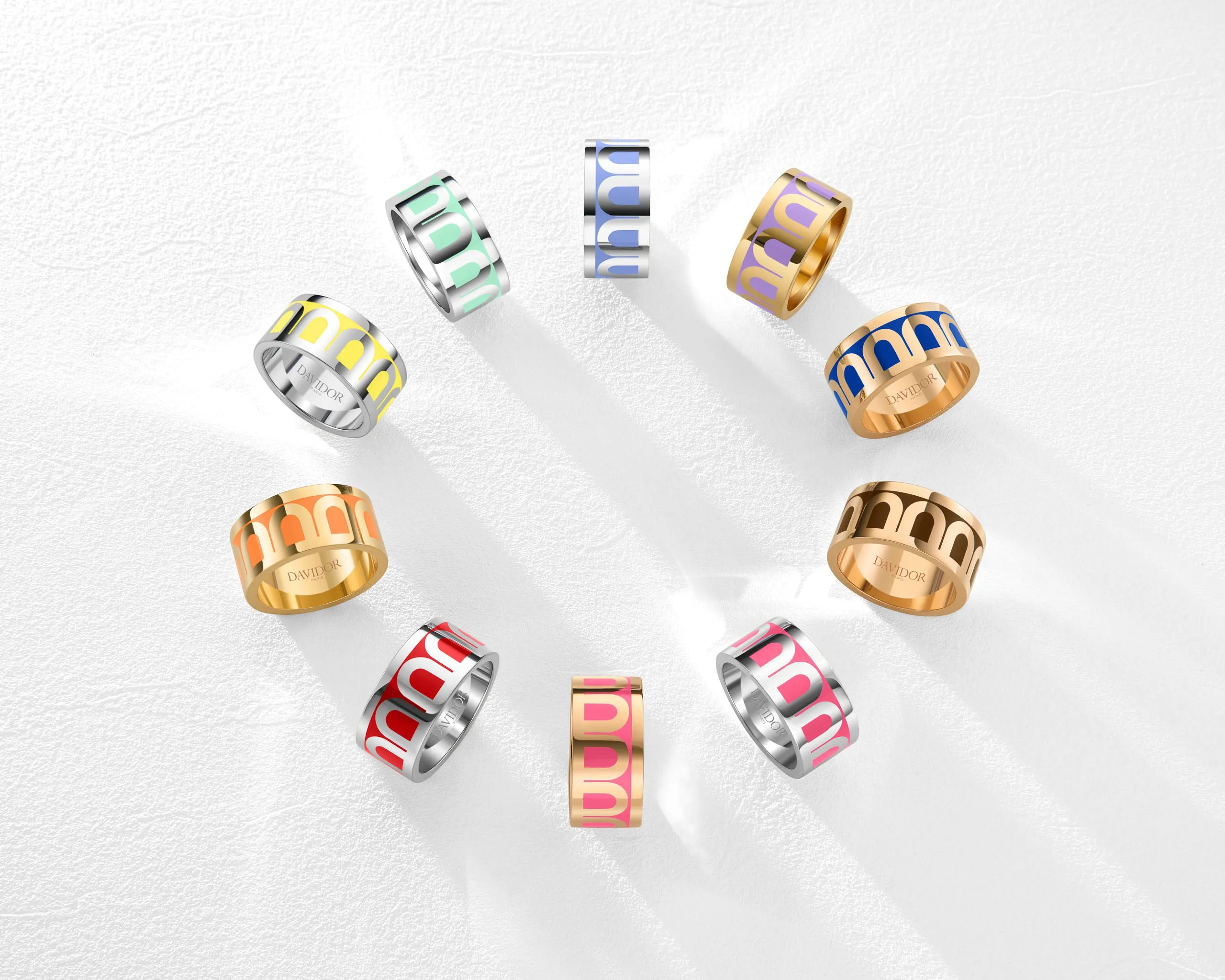 L'Arc de DAVIDOR Ring GM, 18k White Gold with Limoncello Lacquered Ceramic
