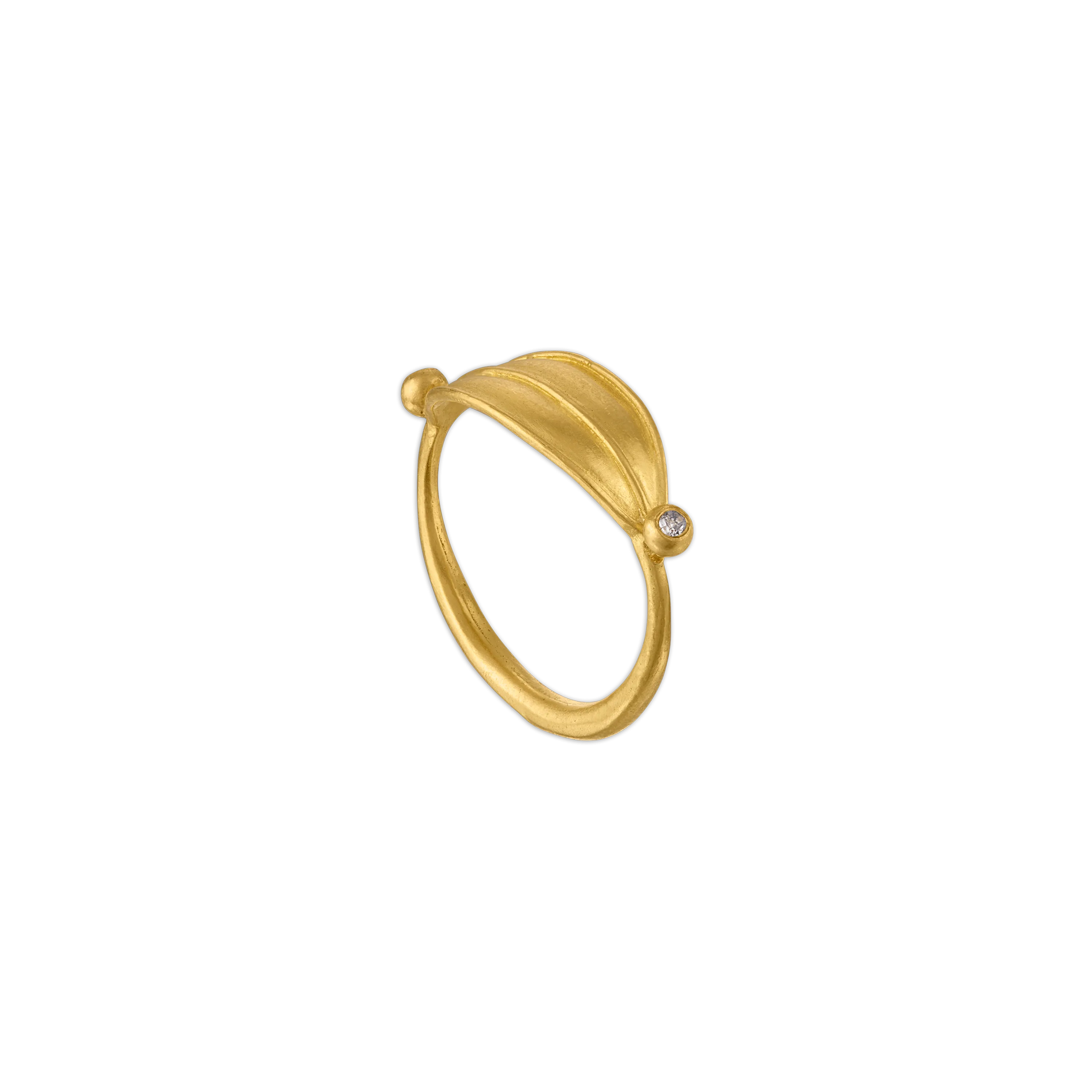 Laurus Ring with Diamonds