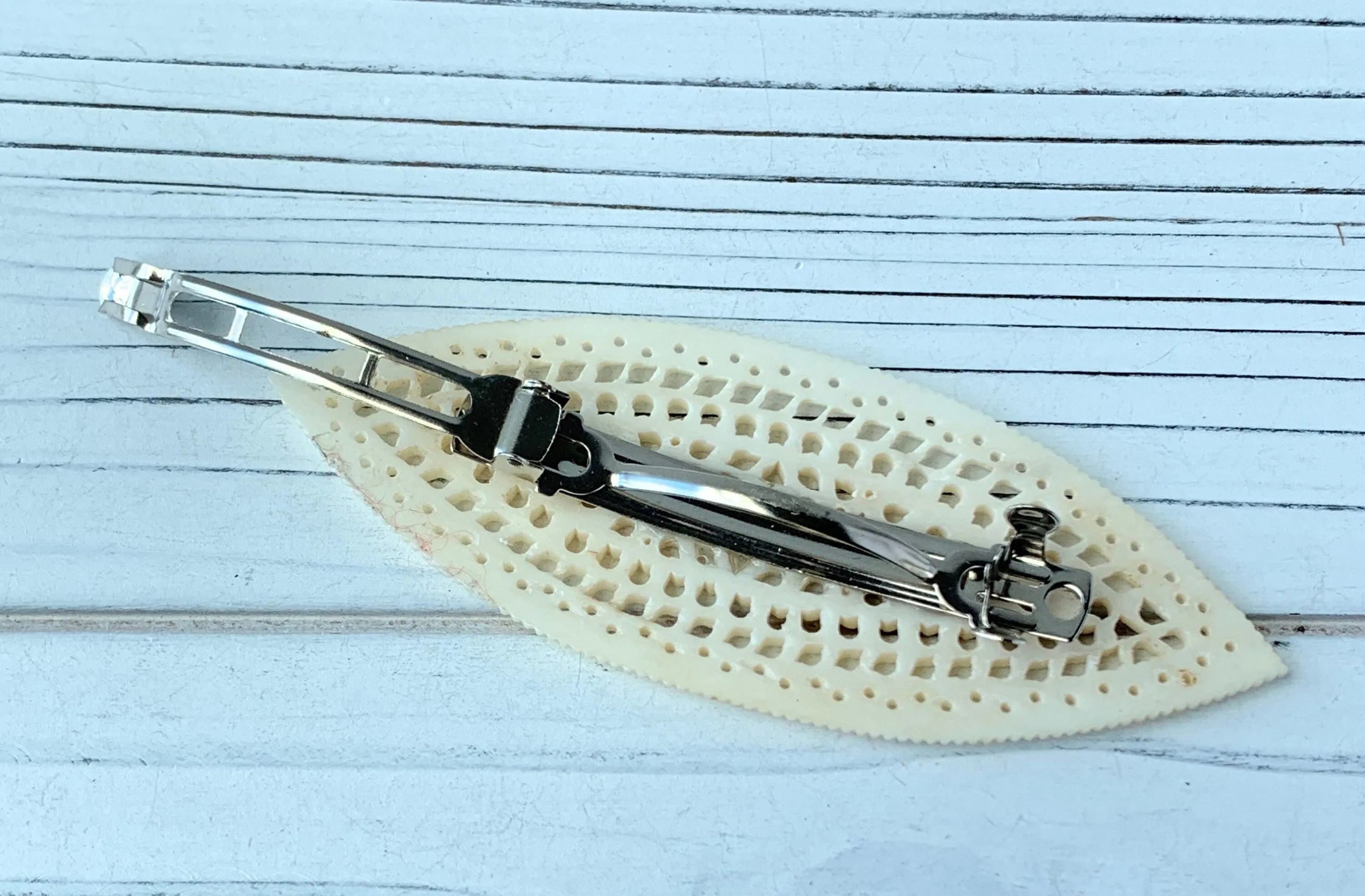 Leaf On The Vine Hair Barrette