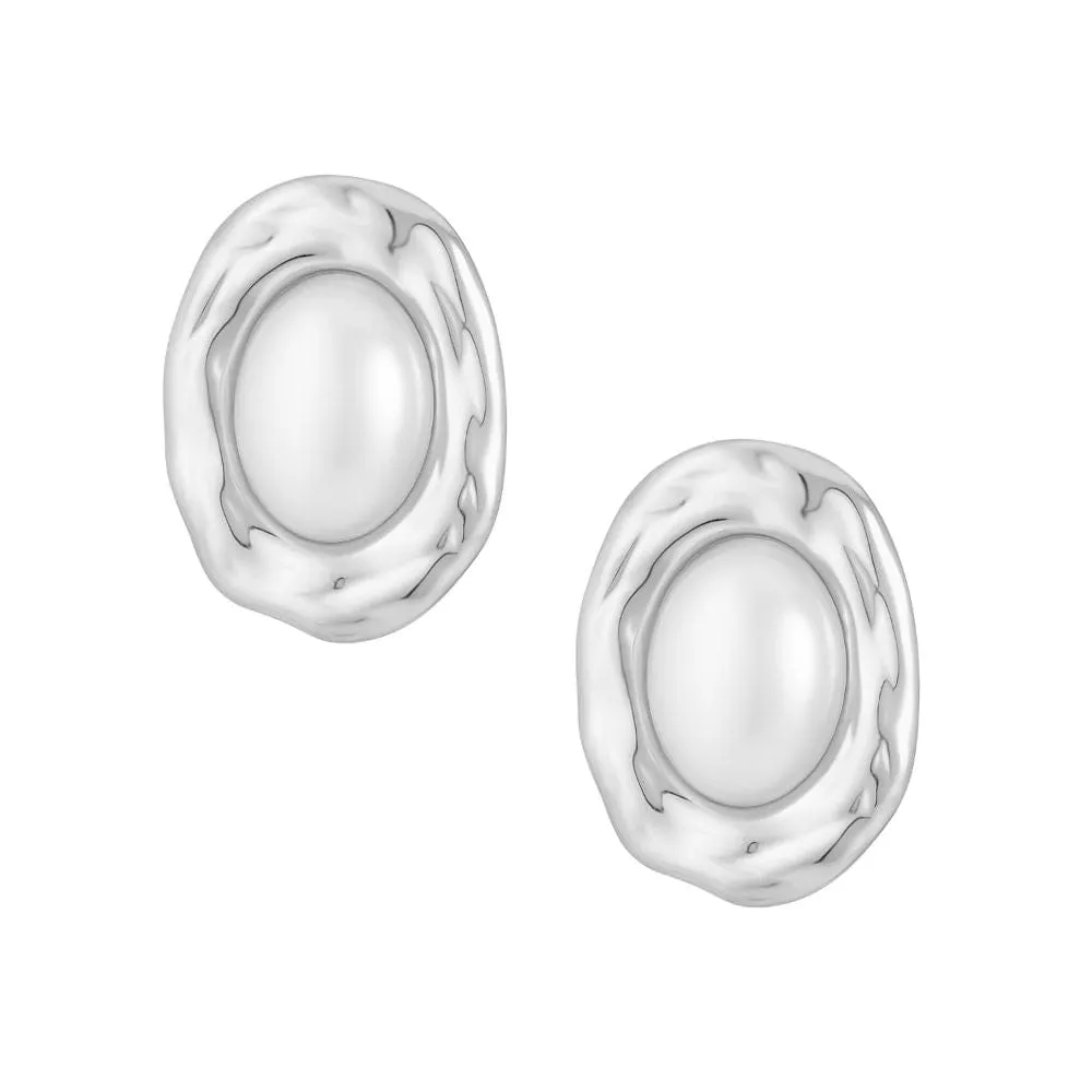 Lettie Pearl Stud Earrings
