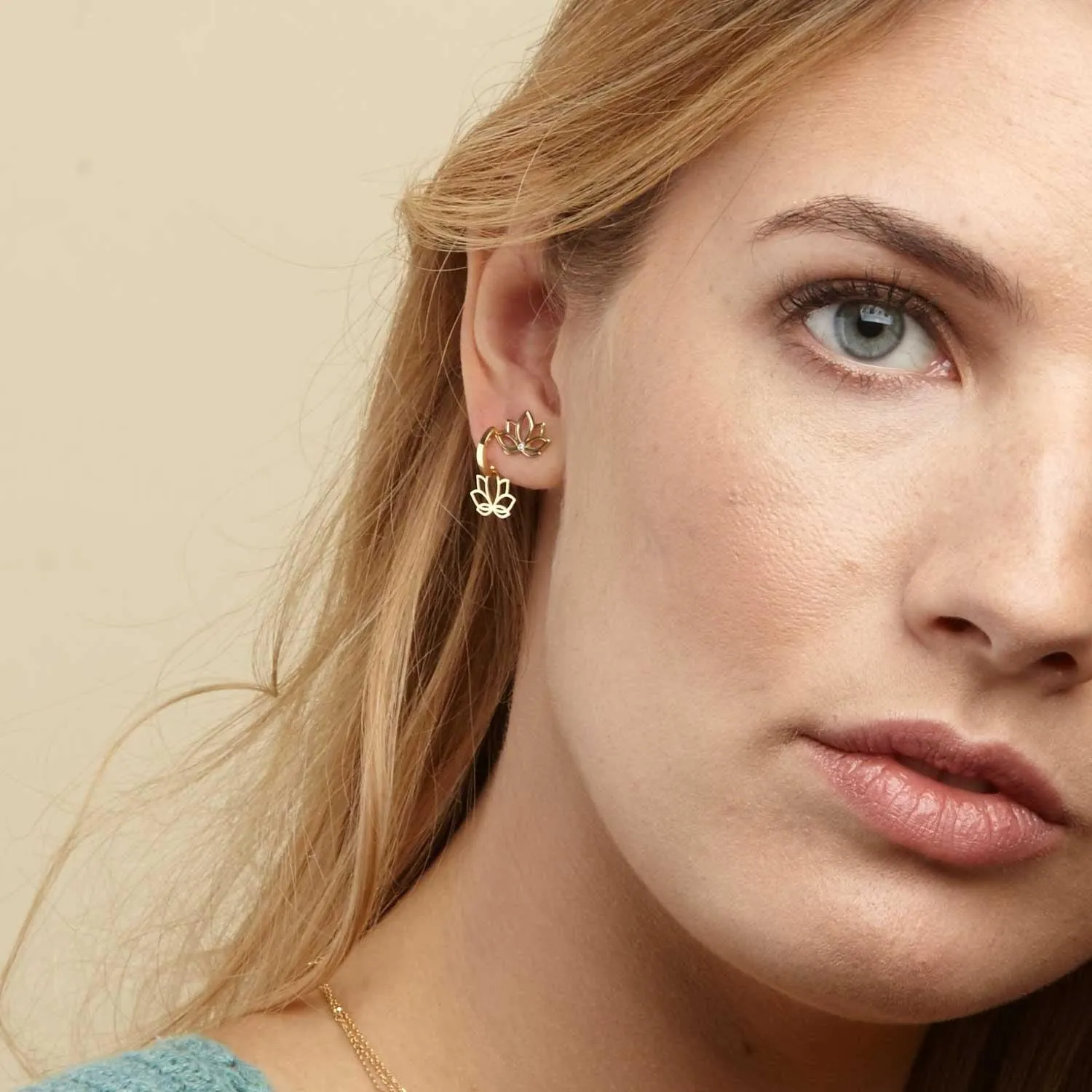 Lotus One Diamond Ear Studs - 9k Yellow Gold