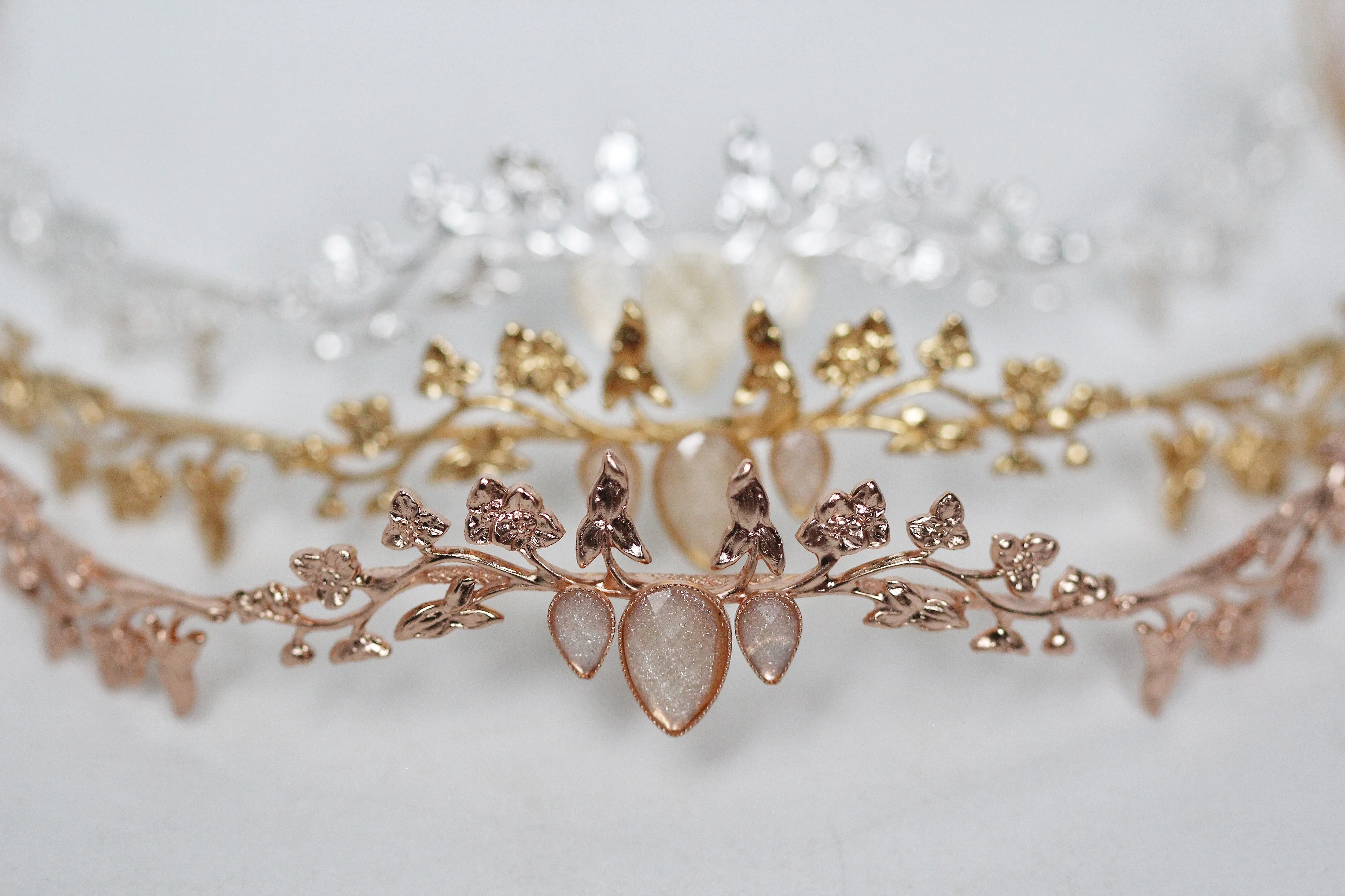 Made to Order* Eva Pearls & Leaves Hair Chain