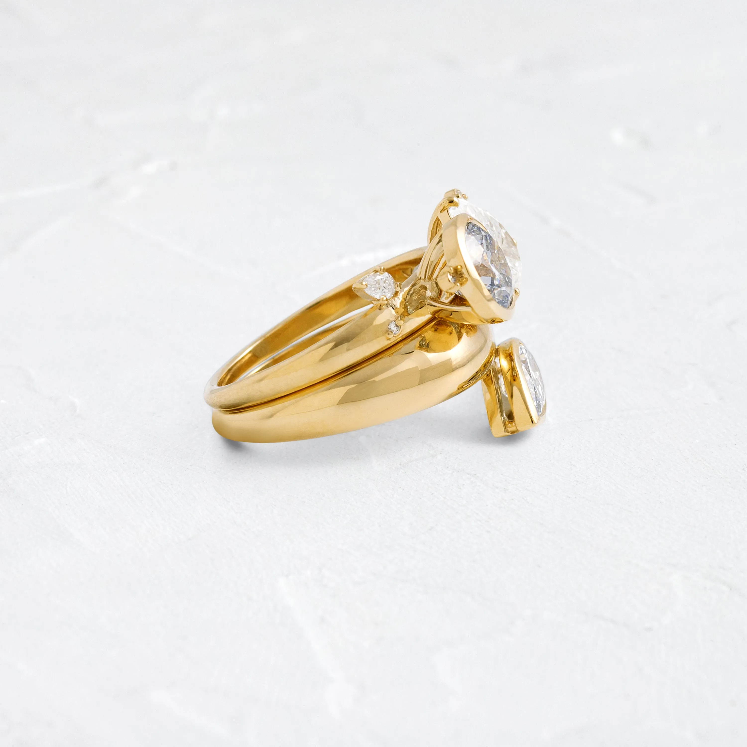 Motif Band, 0.71ct. Lab-Grown Blue Diamond