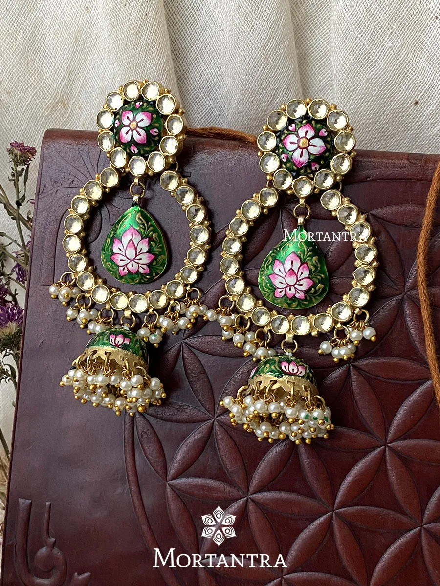 Multicolor Gold Plated Jadau Kundan Earrings - ME901GR
