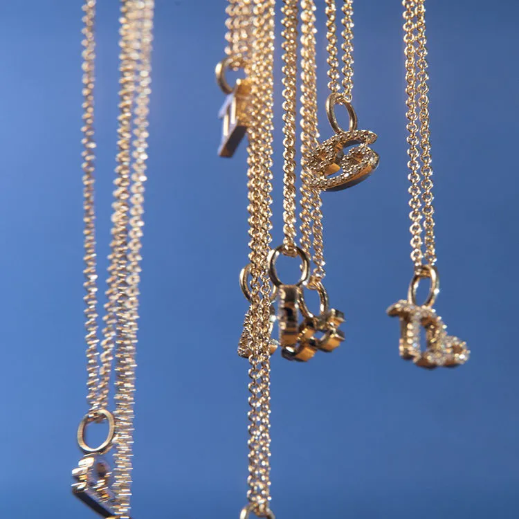 My Zodiac Pav?? Taurus 18K Gold Pendant w. Diamonds