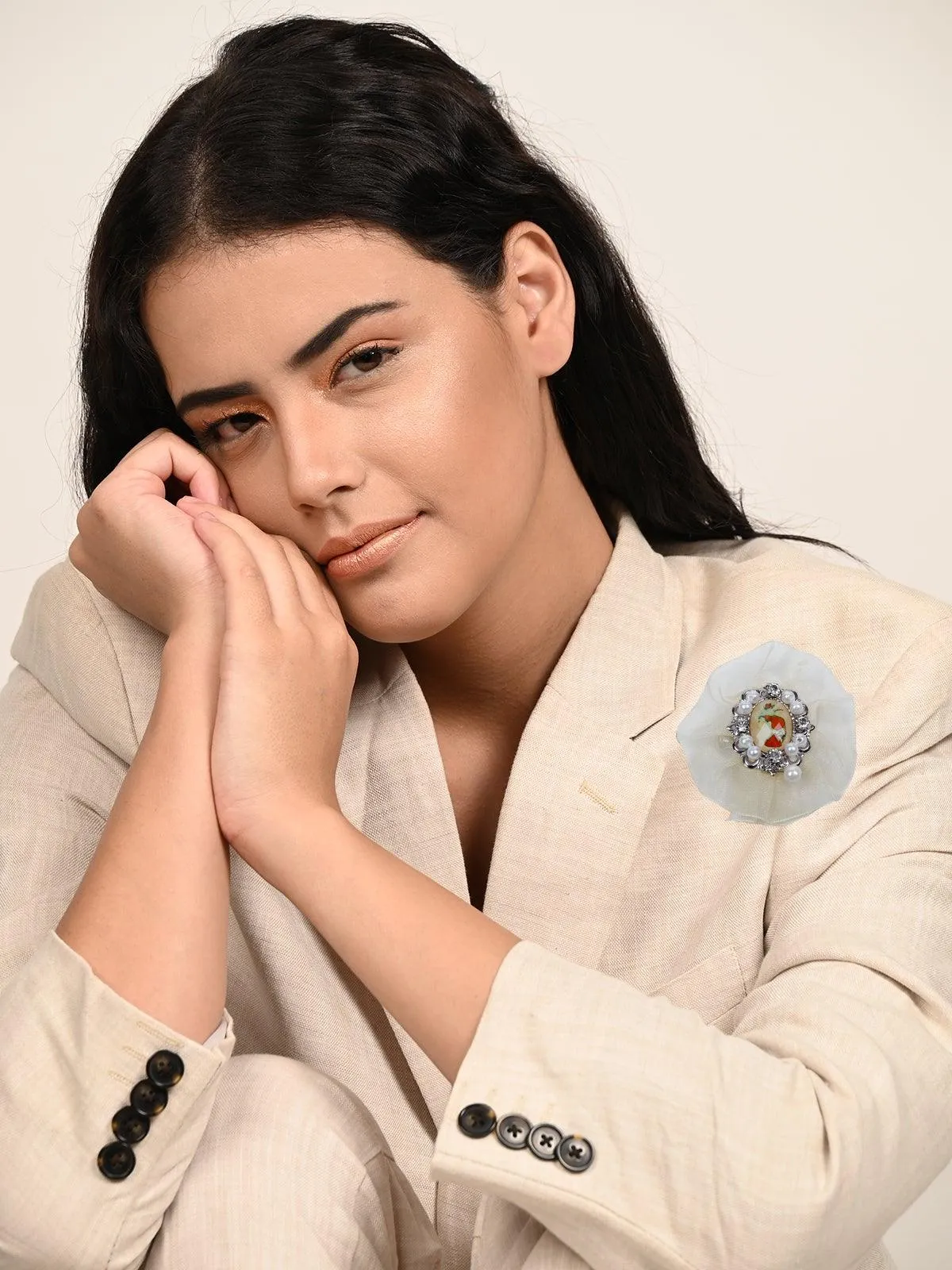 Odette Women White Metal Brooch