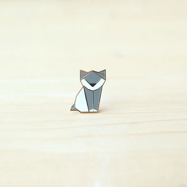 Origami Pin ?C Kitten