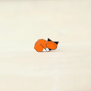 Origami Pin ?C Sleeping Woodland Fox