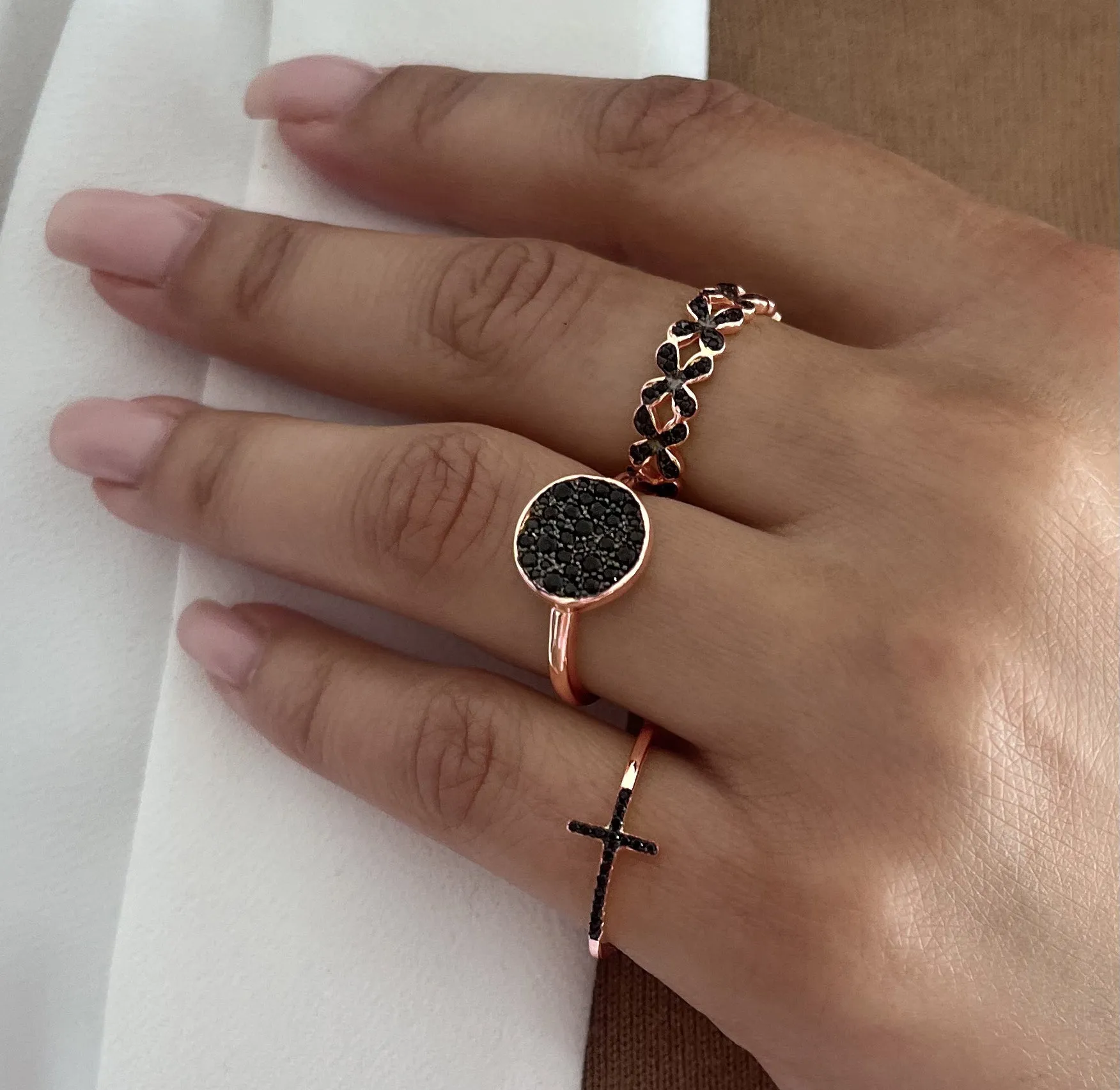 Ring in 925 silver gilded with 18k rose gold assembled with black zirconium oxide