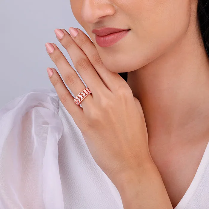 Rose Gold Elegant Leafy Zirconia Ring