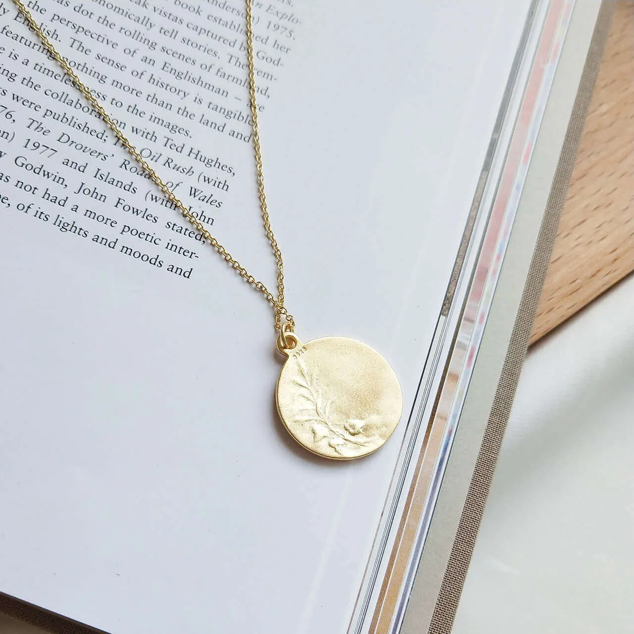S925 Prayer of the Virgin Mary Gold Virgencita Necklace