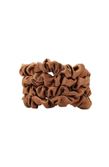 Satin Stretch Pony