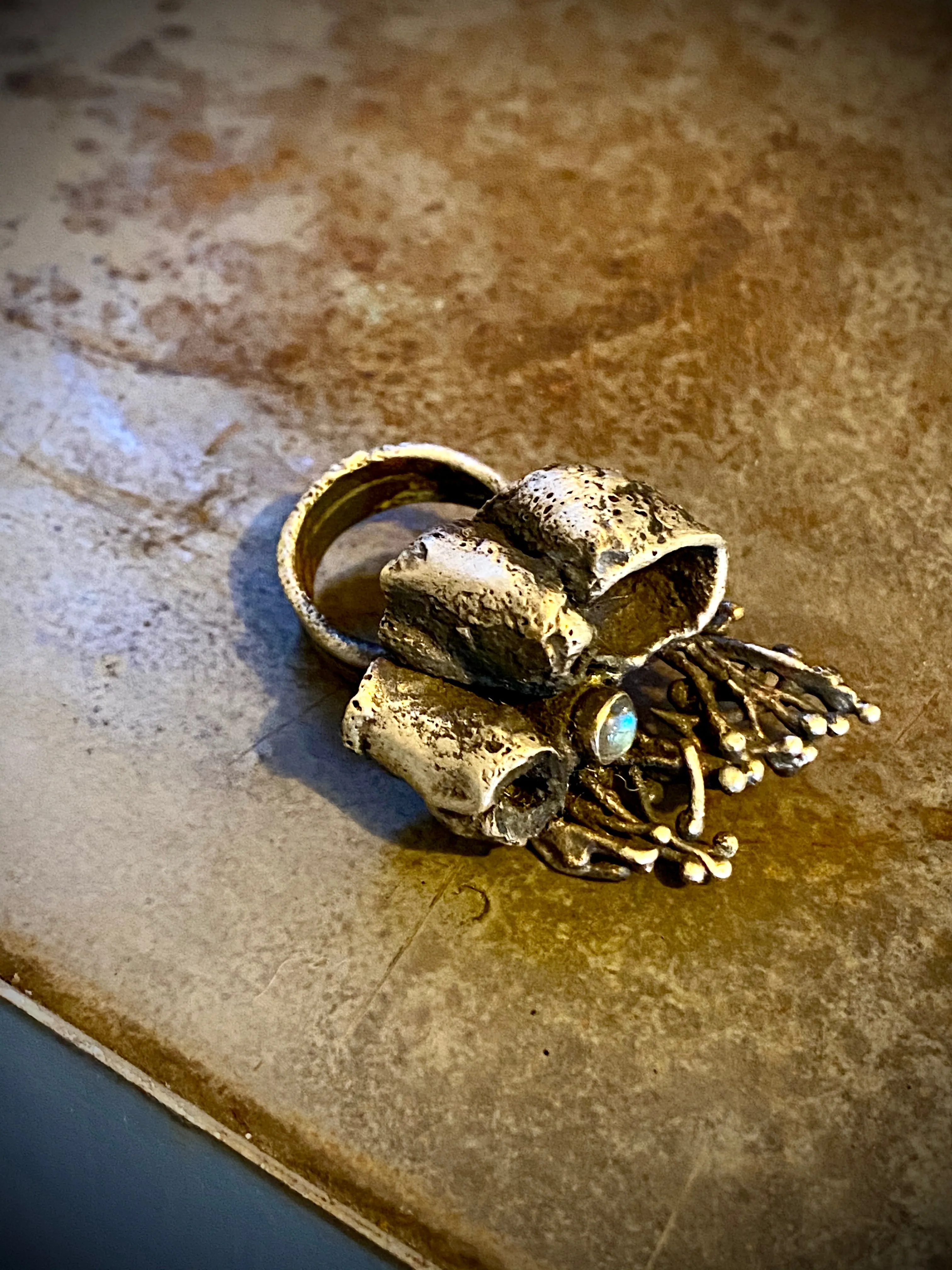 sculptural ring with labradorite