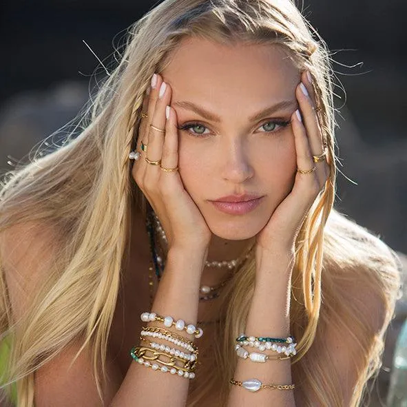 Shiloh Pearl Bracelet