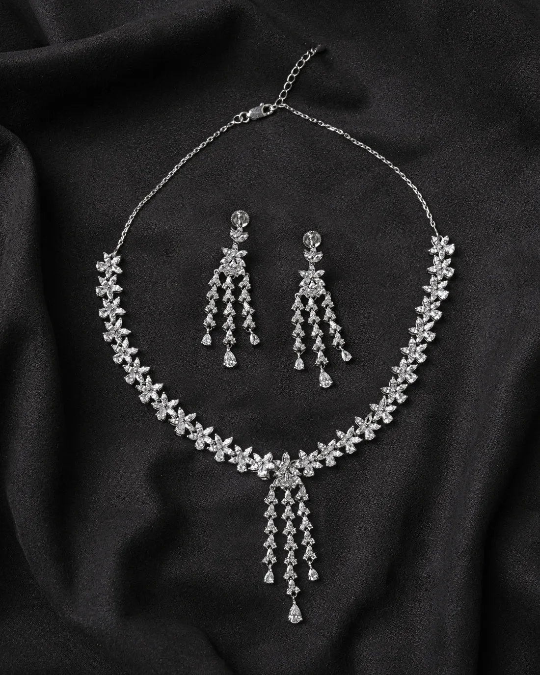 Silver Shiza Necklace Jewellery Set