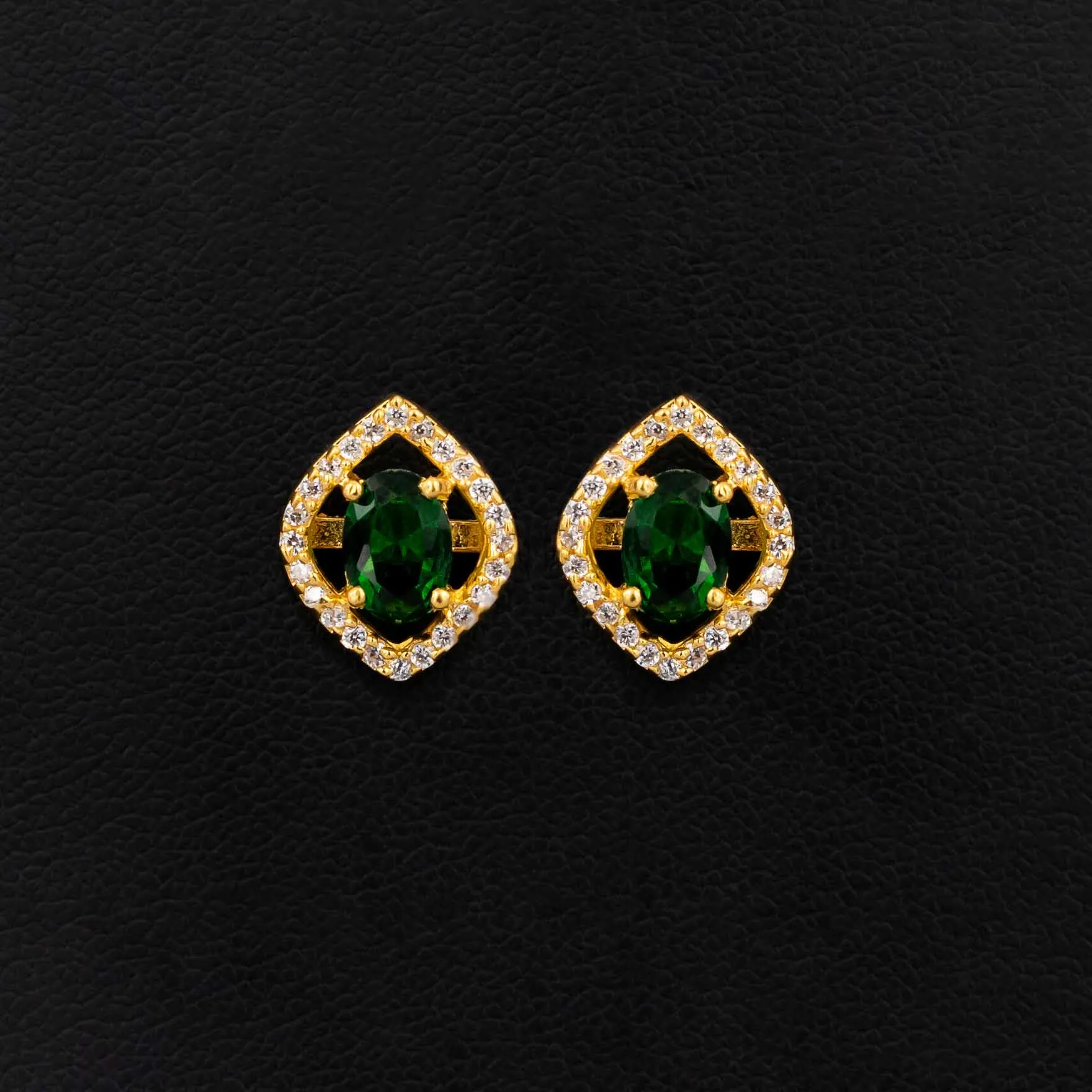 Stone earring PSST145WG-041