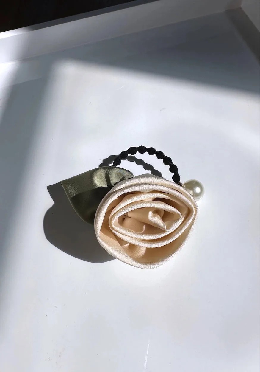 Tuxedo Rose Flower Hair Tie