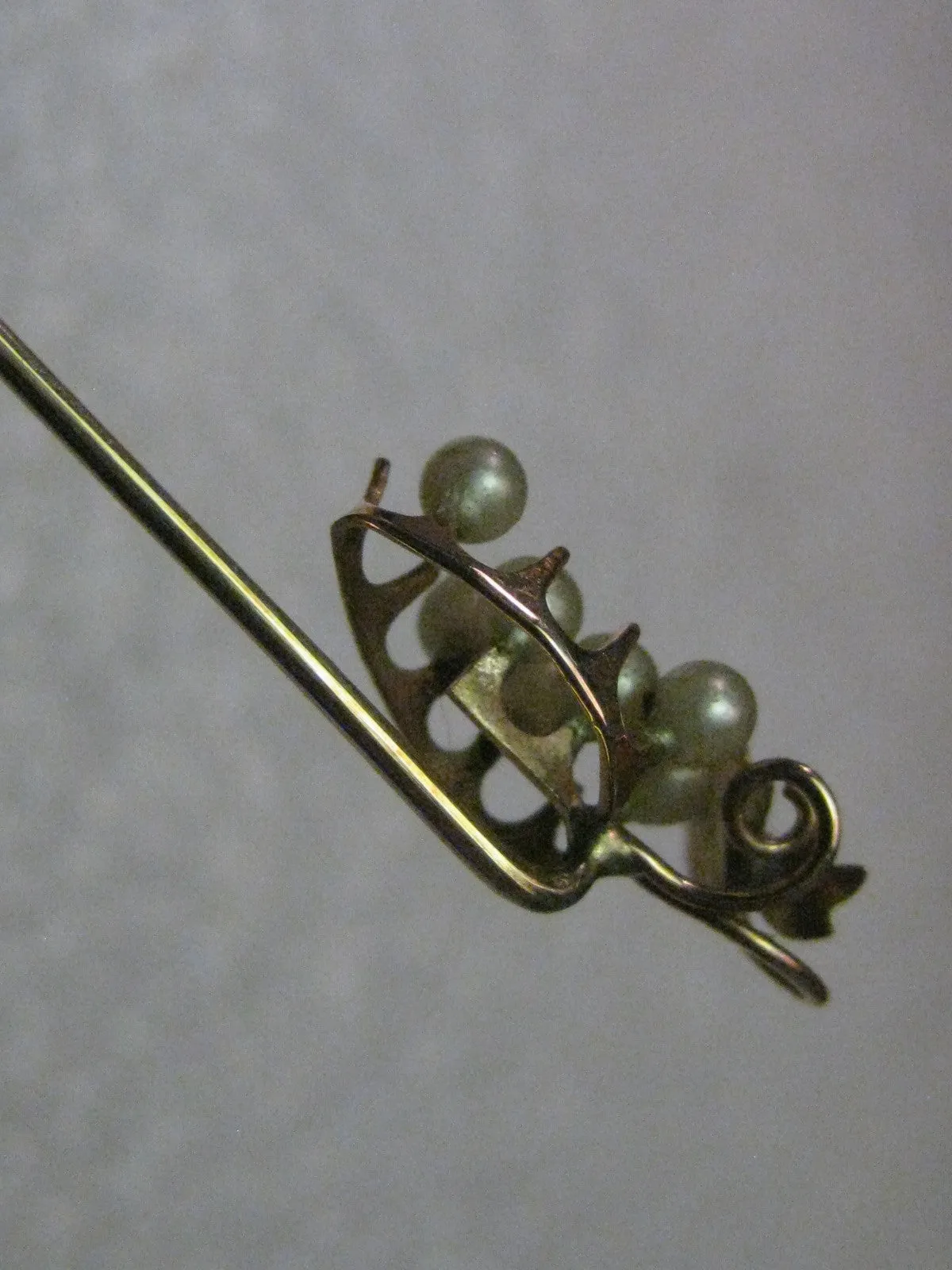 Vintage 10kt Gold Pearl Grape Cluster Stick Pin, with Leaf & Vine Accent