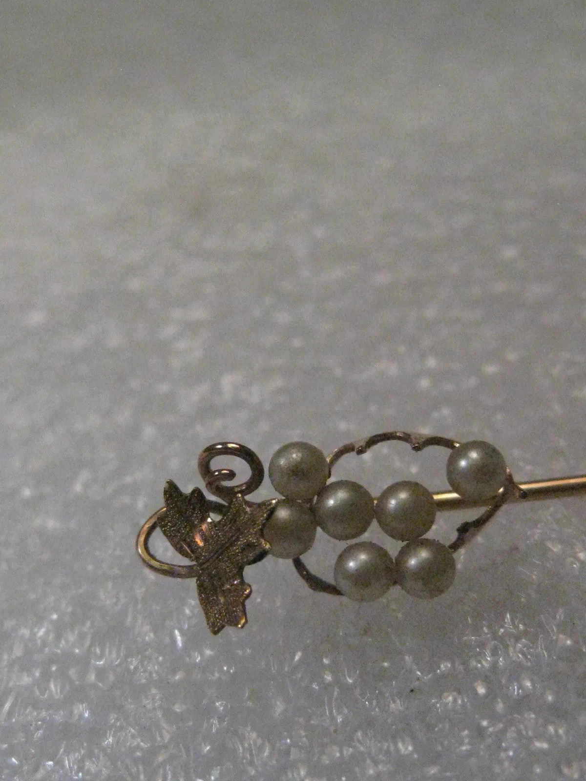 Vintage 10kt Gold Pearl Grape Cluster Stick Pin, with Leaf & Vine Accent